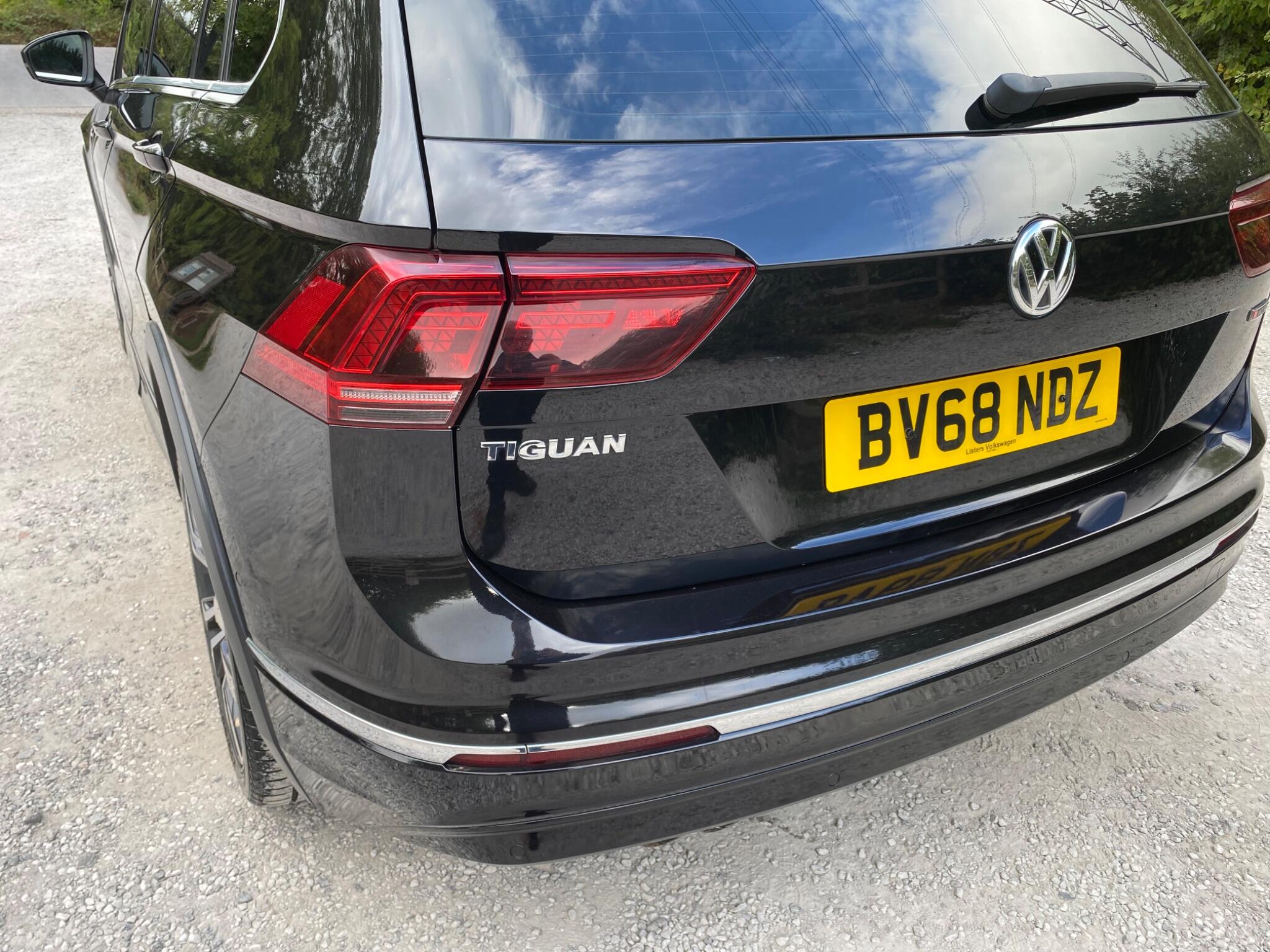 Volkswagen Tiguan view 28