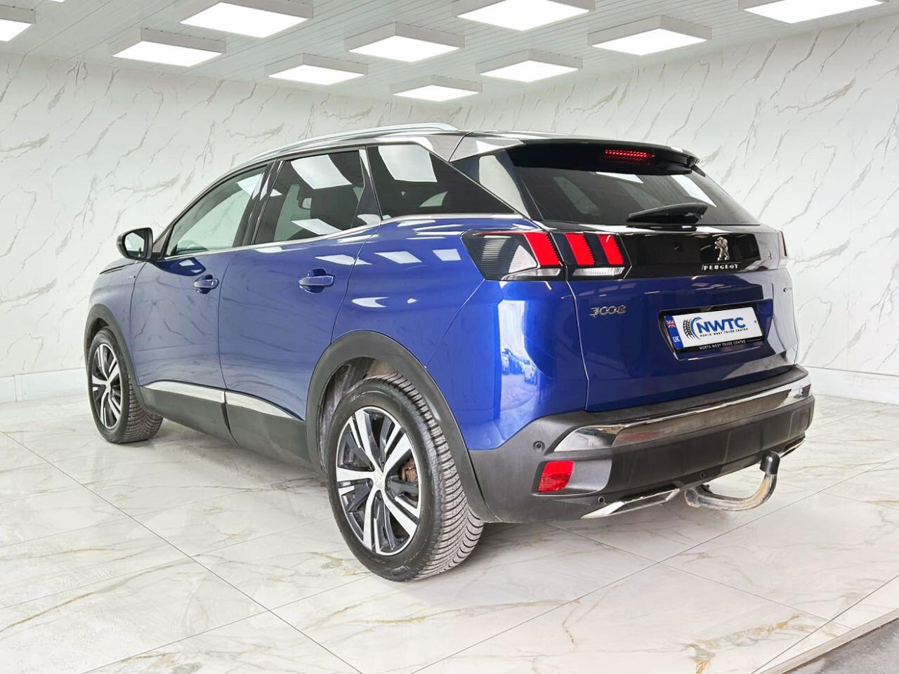 Peugeot 3008 view 8