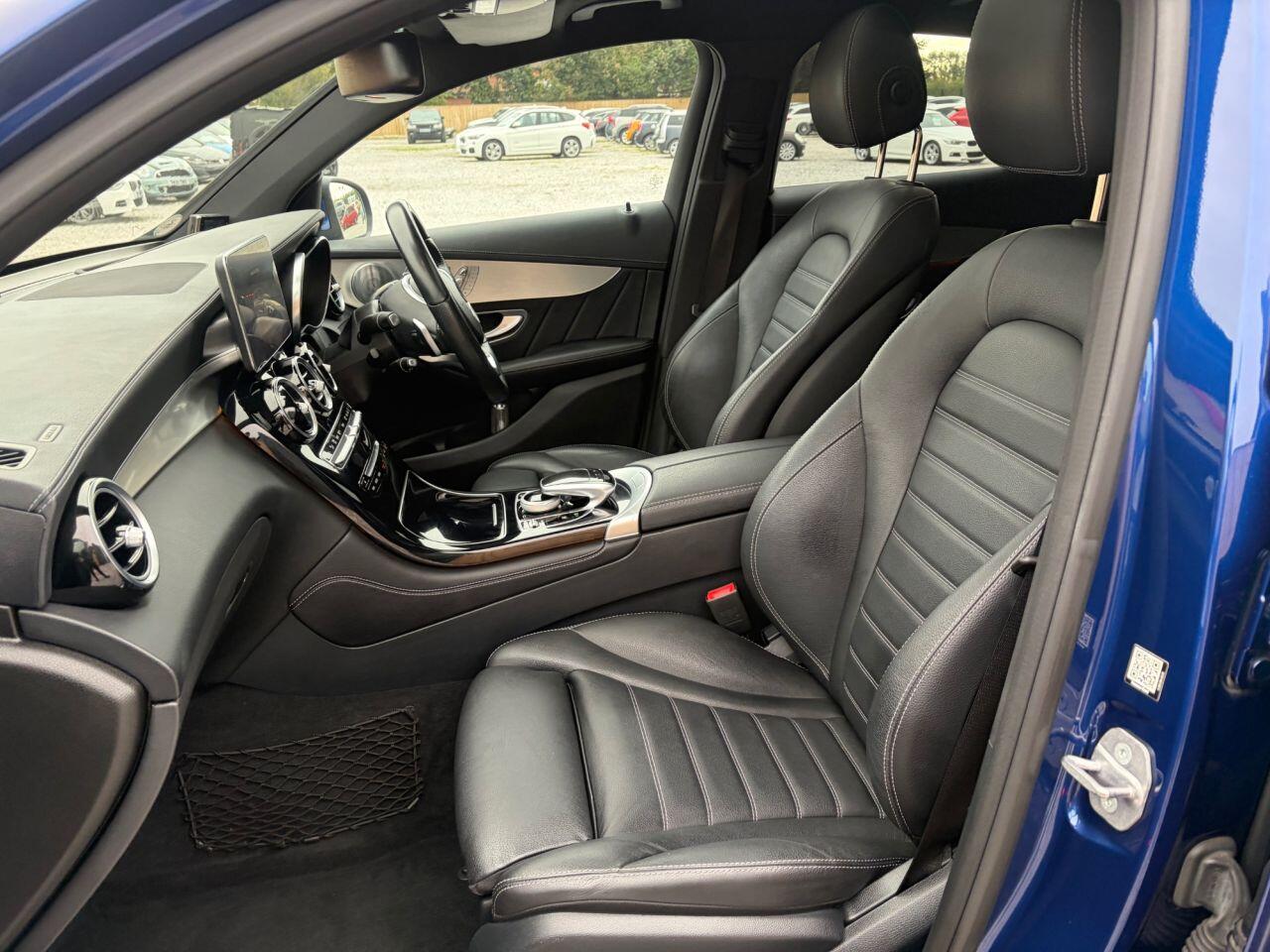 Mercedes-Benz GLC view 21