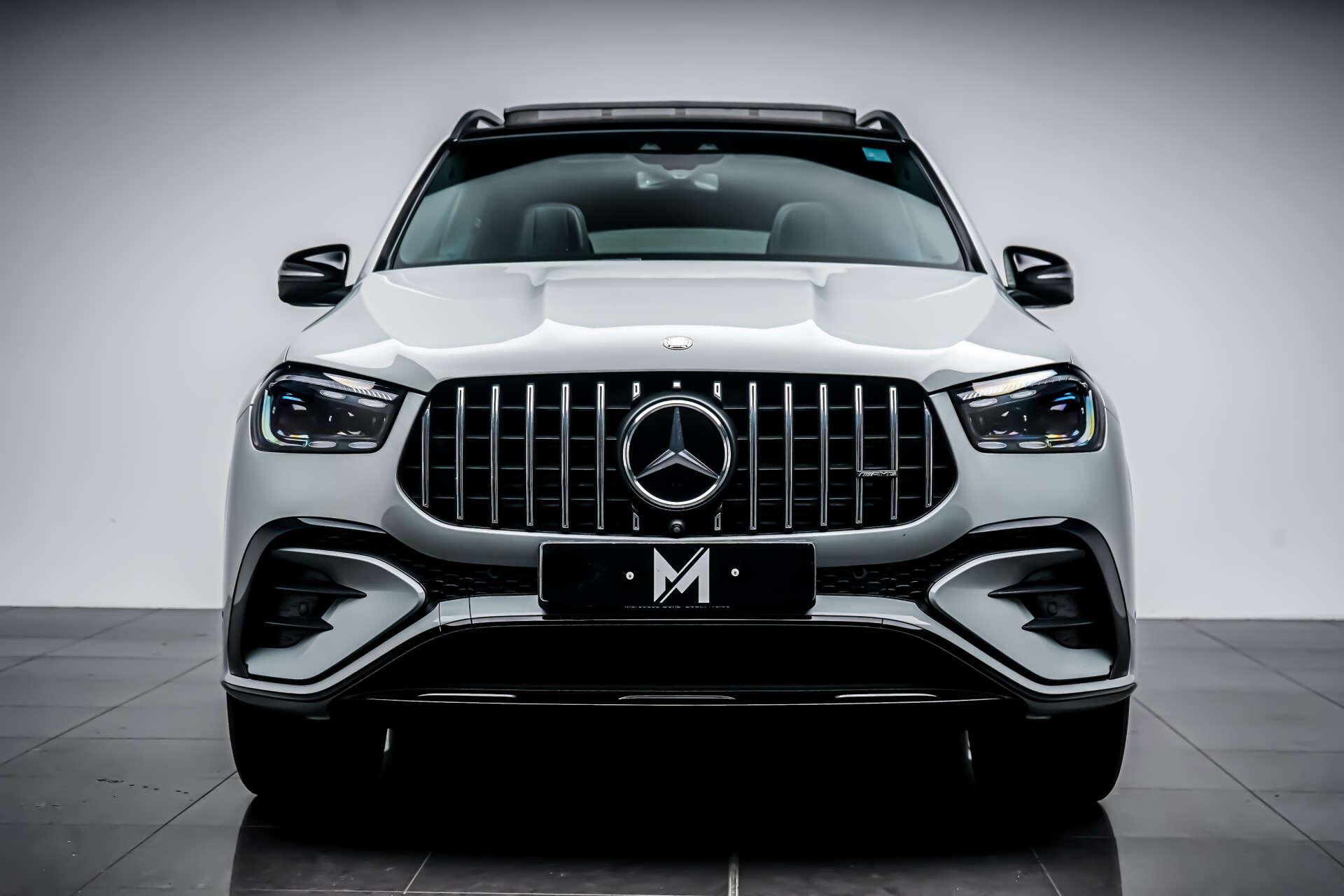 Mercedes-Benz GLE view 2
