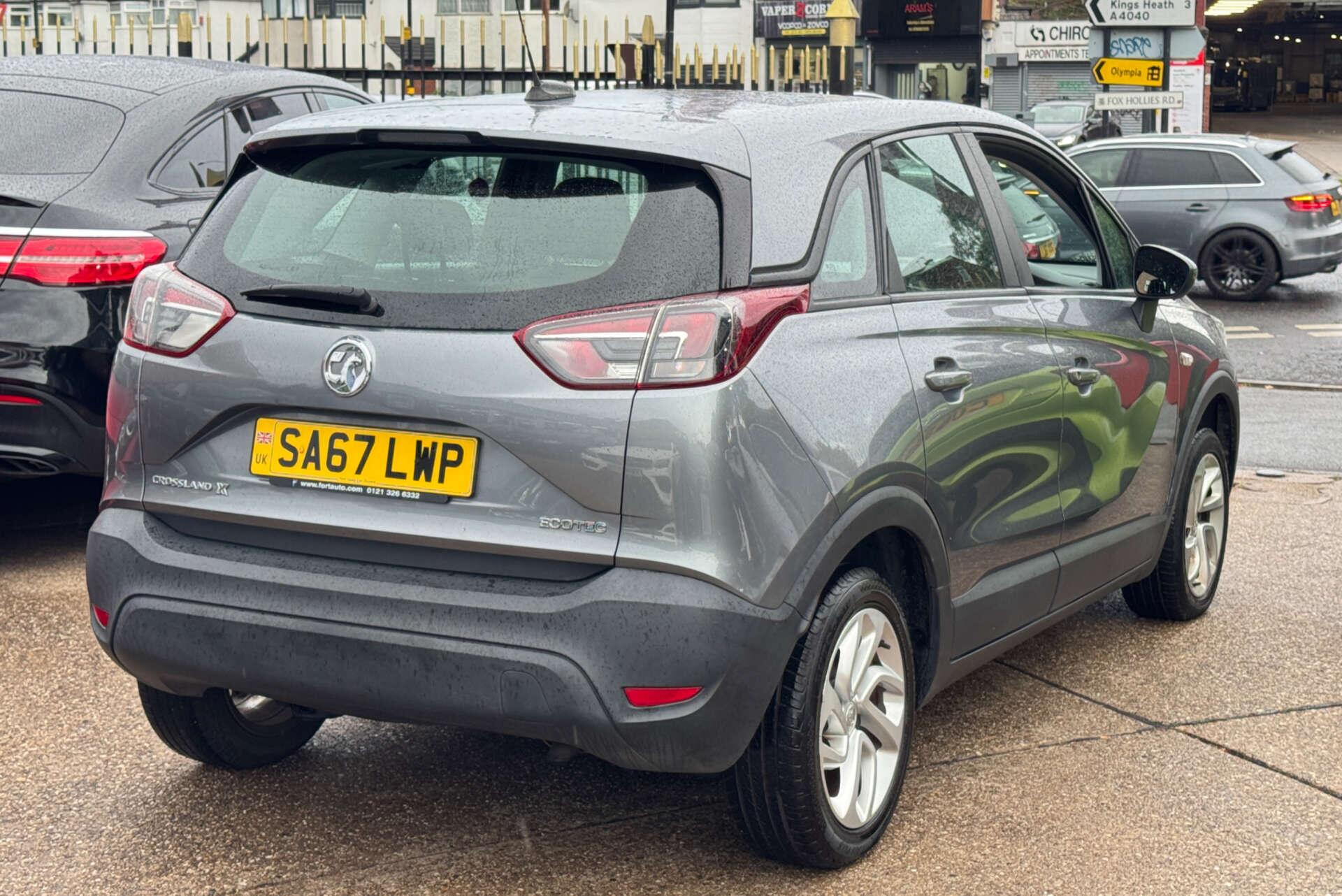 Vauxhall Crossland X view 7