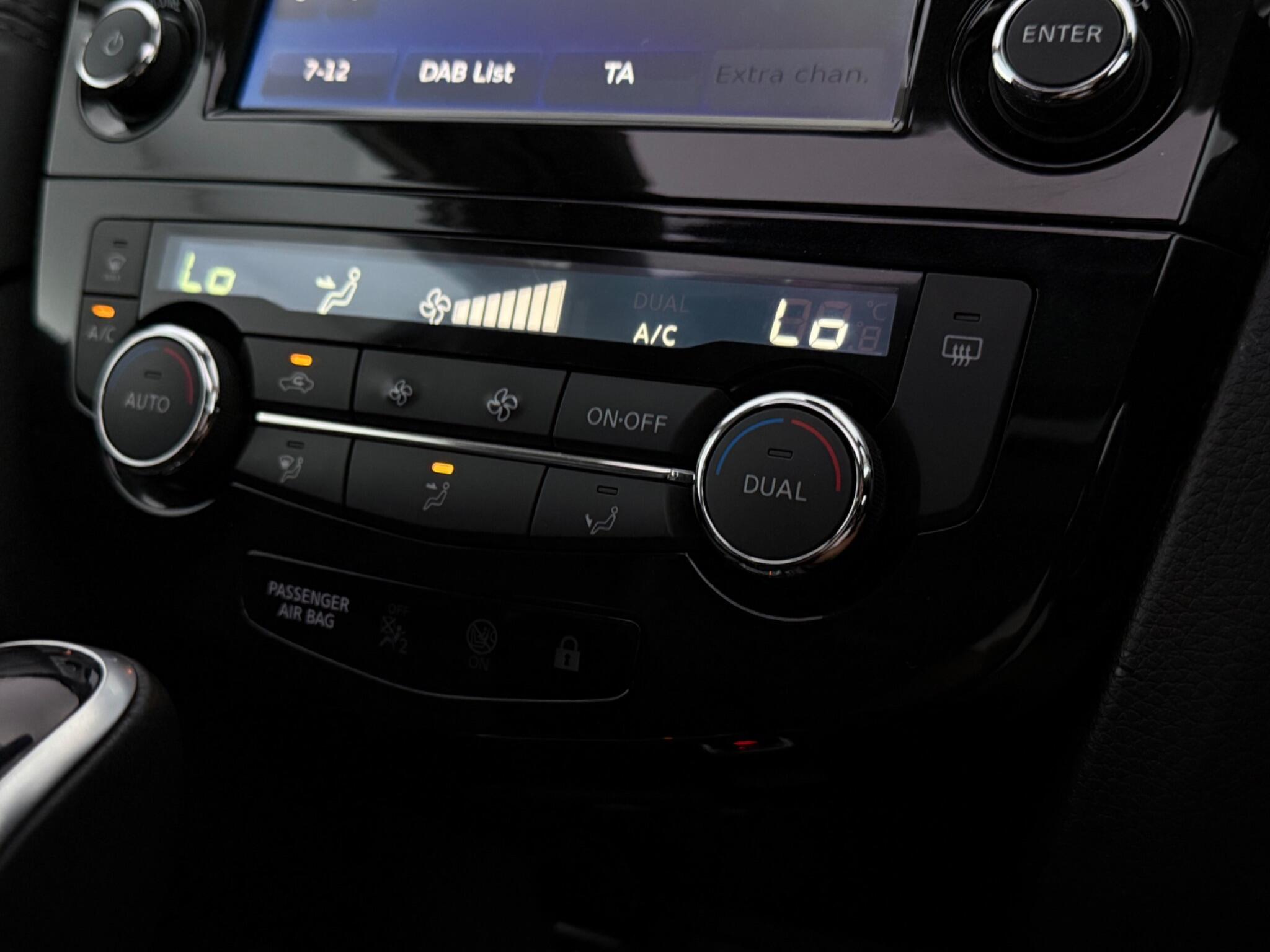Nissan X-Trail view 22