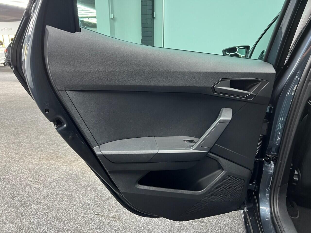 SEAT Ibiza view 44