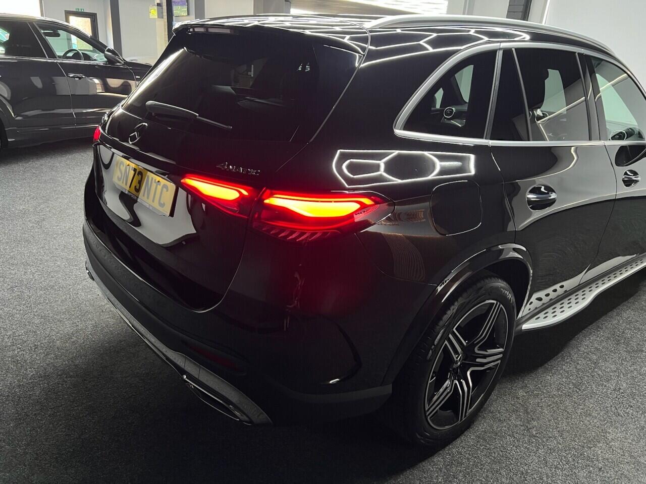 Mercedes-Benz GLC view 11