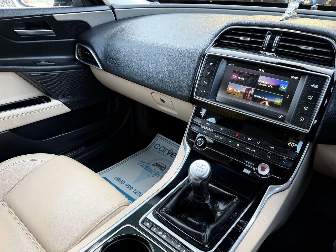 Jaguar Xe view 29