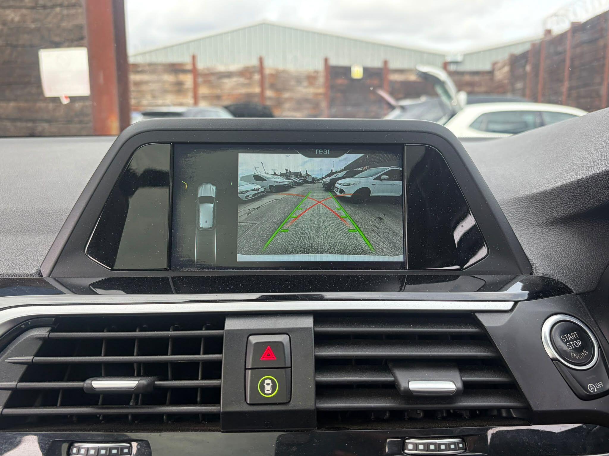 BMW X3 view 27