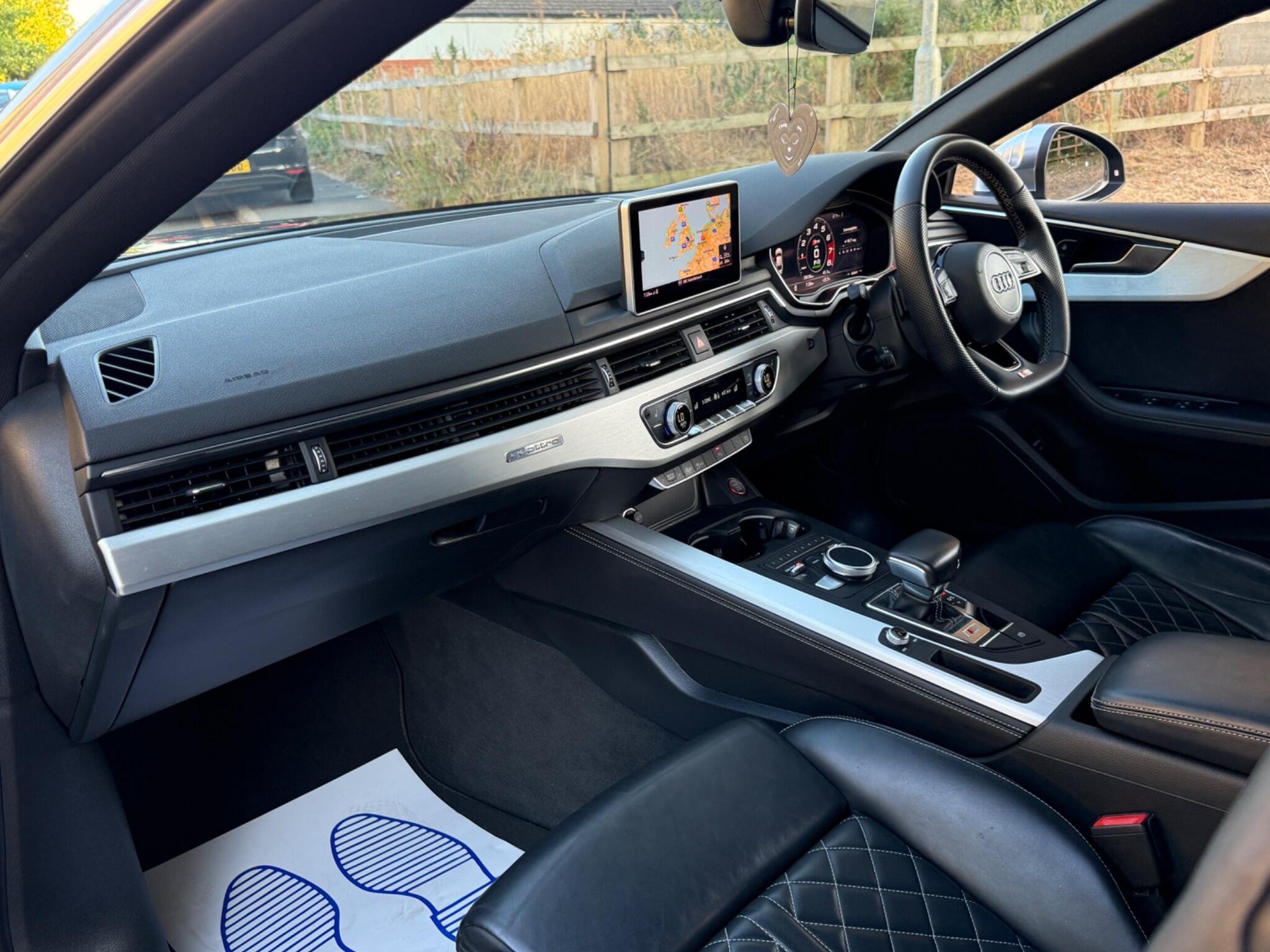 Audi S5 - Image 49