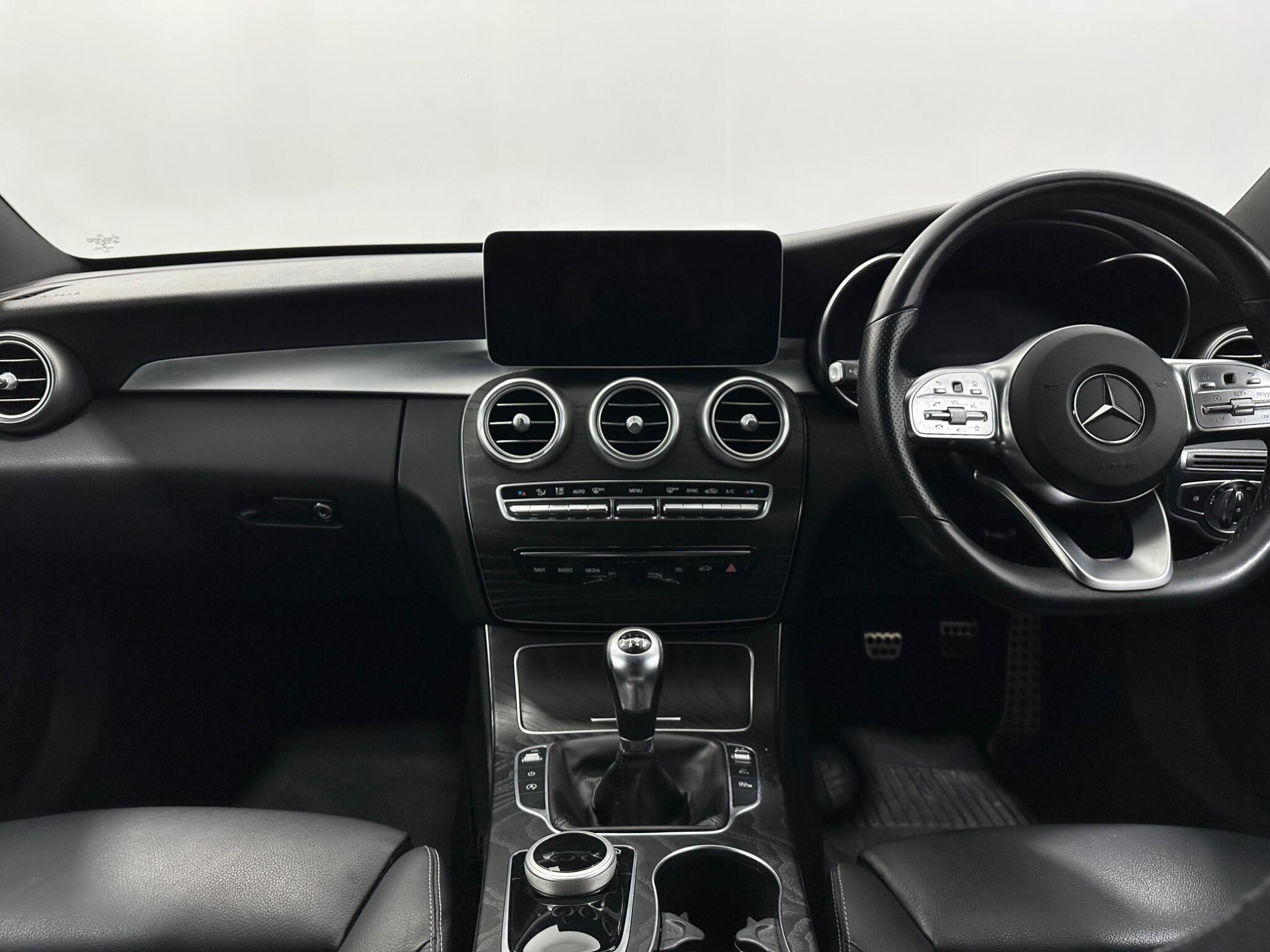 Mercedes-Benz C-Class view 20