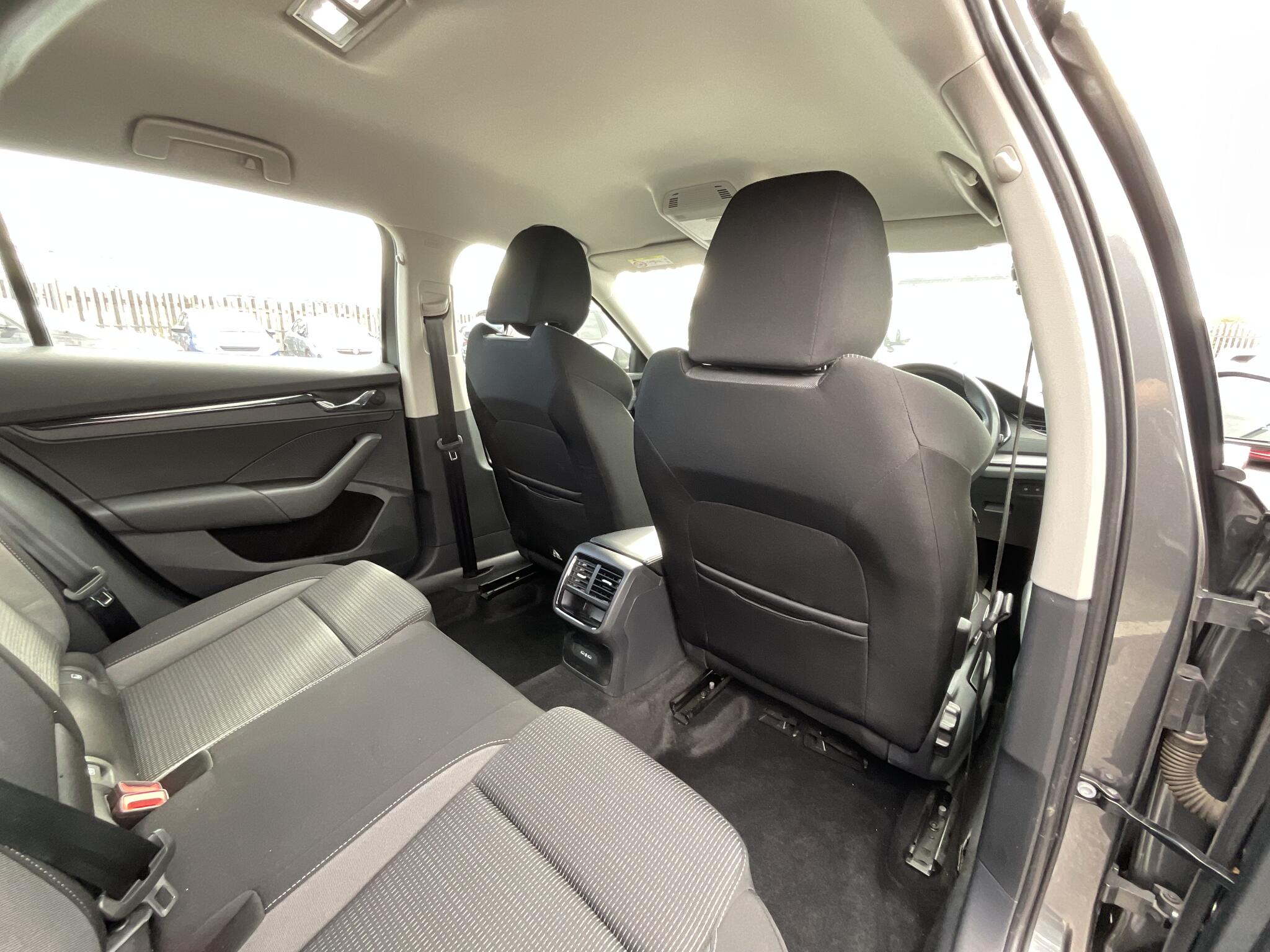 Skoda Octavia view 10