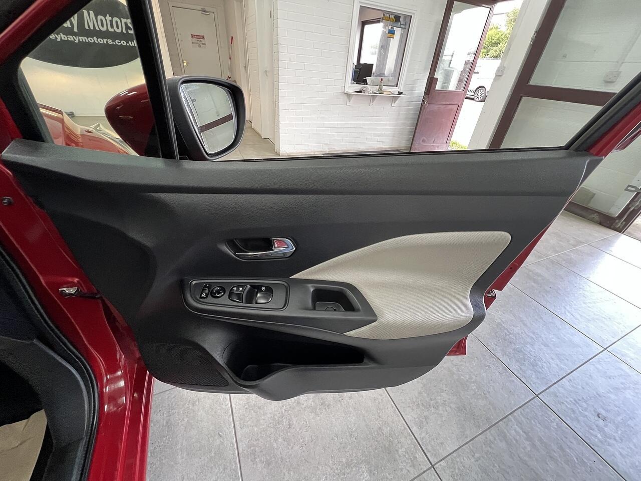 Nissan Micra view 13