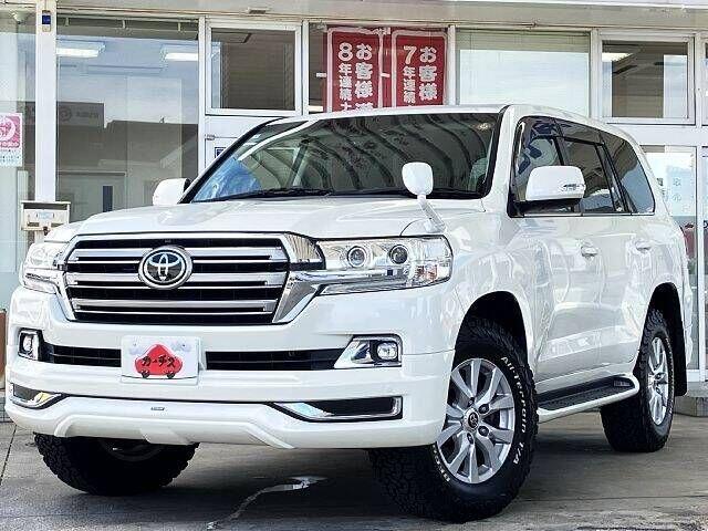 2016 Toyota Land Cruiser in White for sale