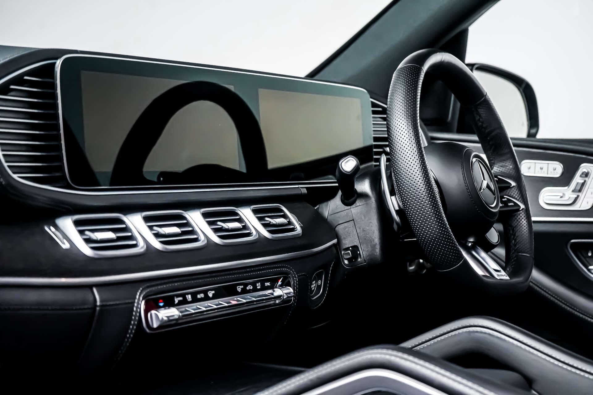 Mercedes-Benz GLE view 24