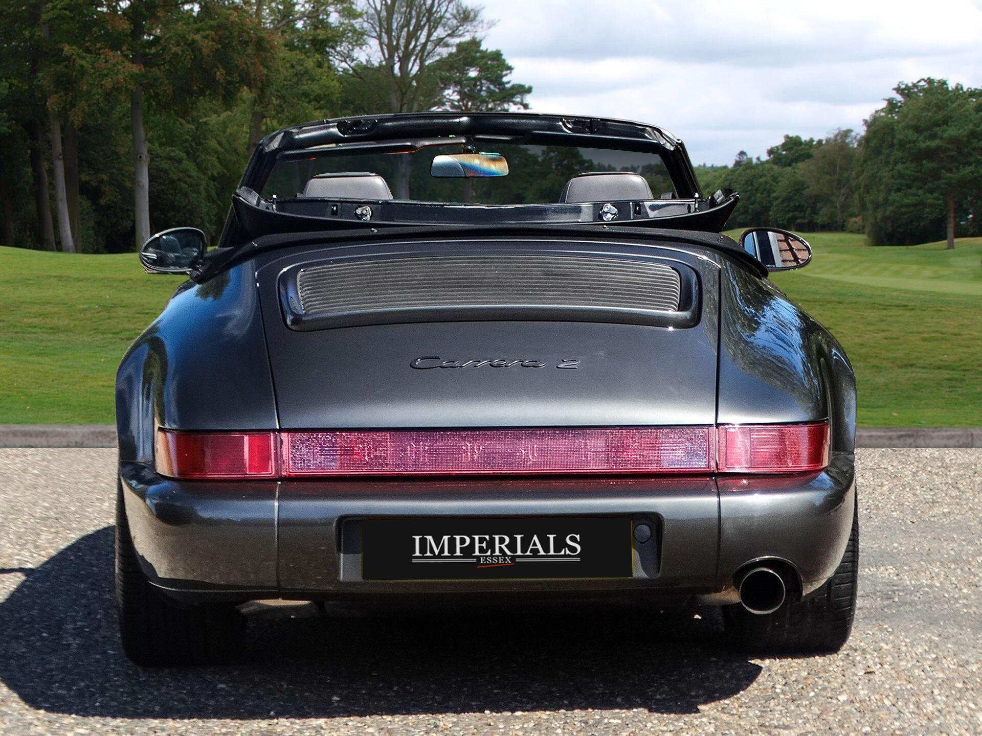 Porsche 911 view 11