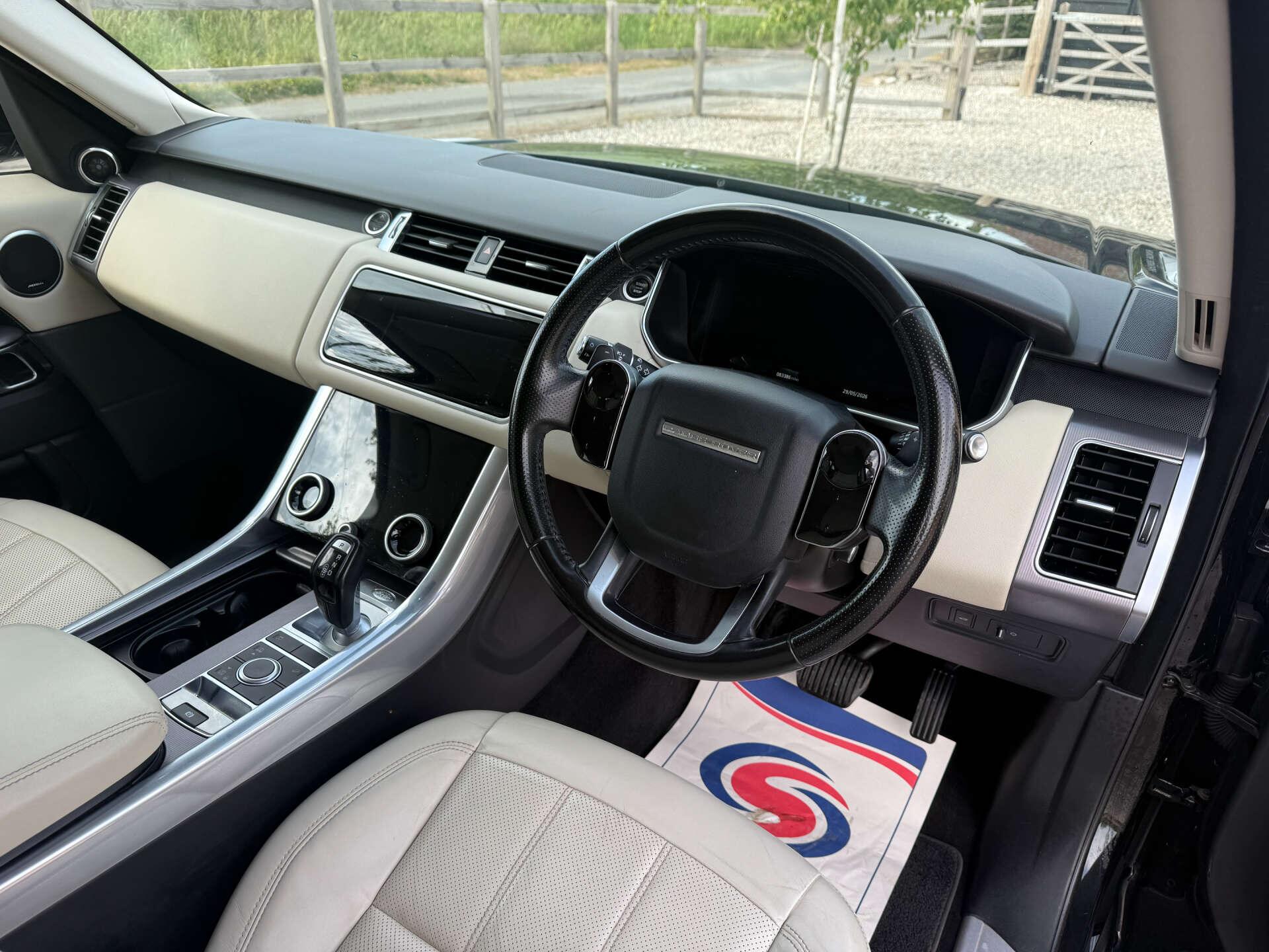 Land Rover Range Rover Sport view 19