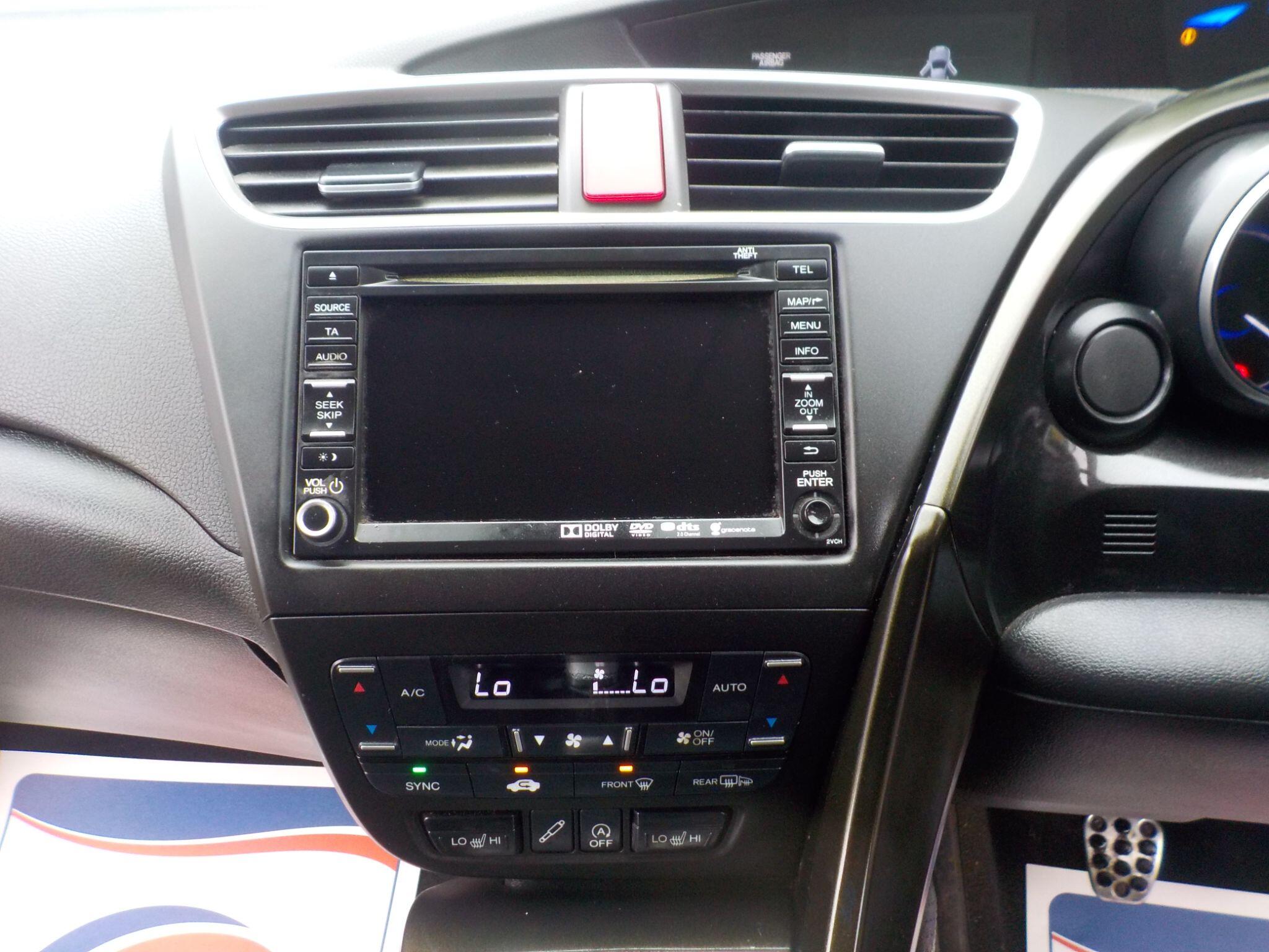 Honda Civic 1.6 i-DTEC SR Tourer Euro 5 (s/s) 5dr