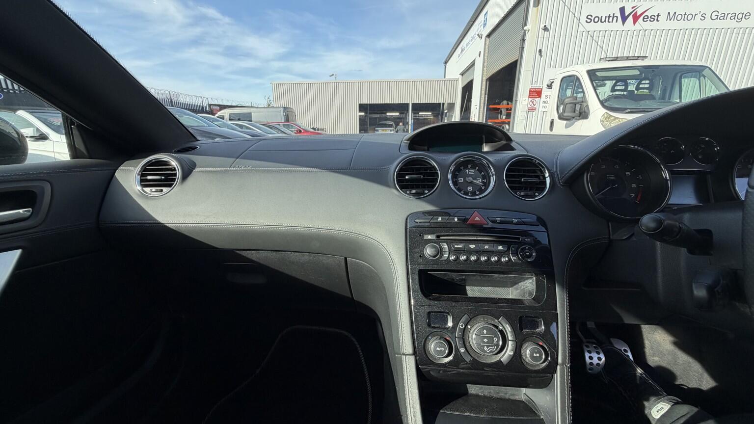 Peugeot RCZ view 20