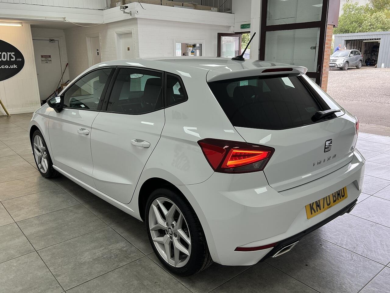 SEAT Ibiza view 5