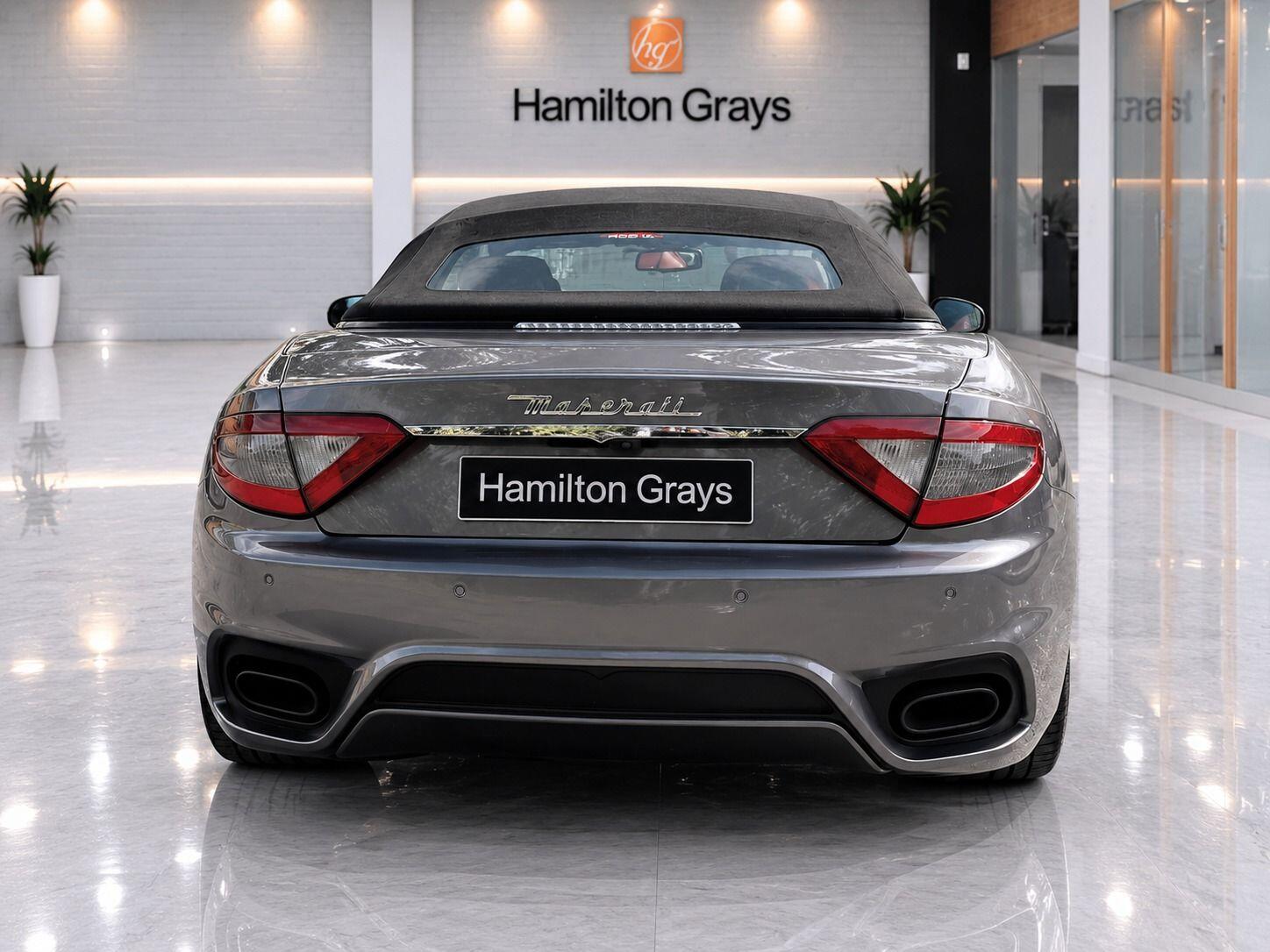 Maserati Grancabrio view 17