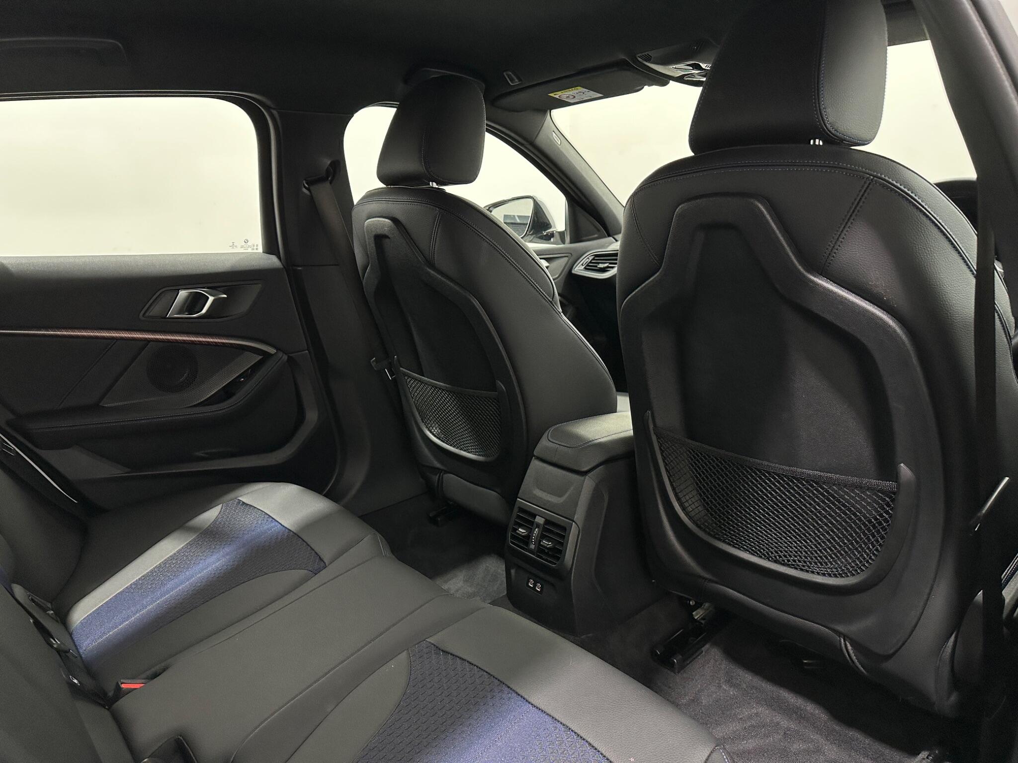 BMW 1 Series view 43