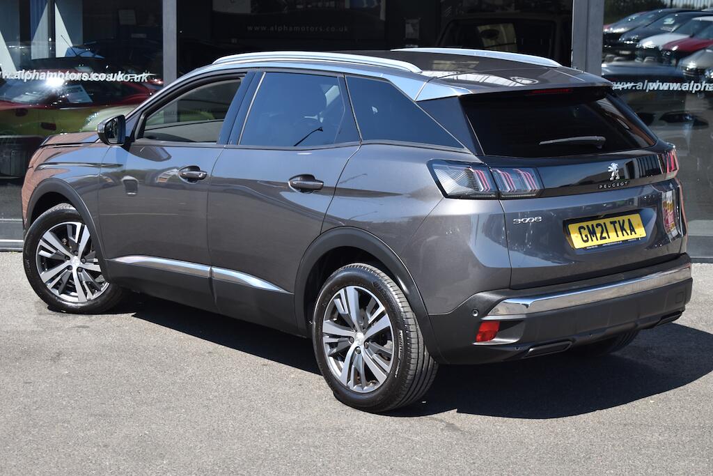 Peugeot 3008 view 2