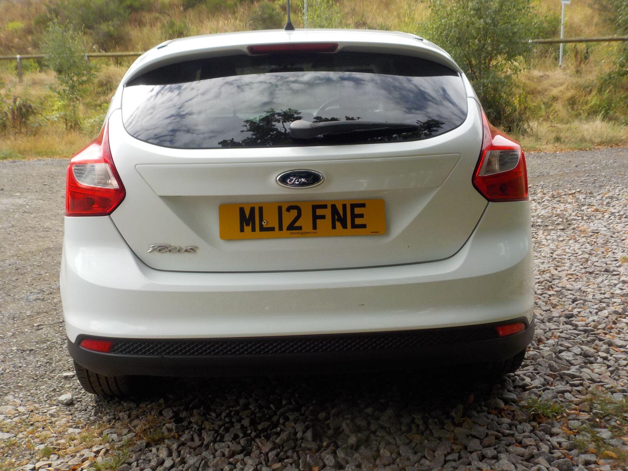 Ford Focus 1.6 Zetec Euro 5 5dr