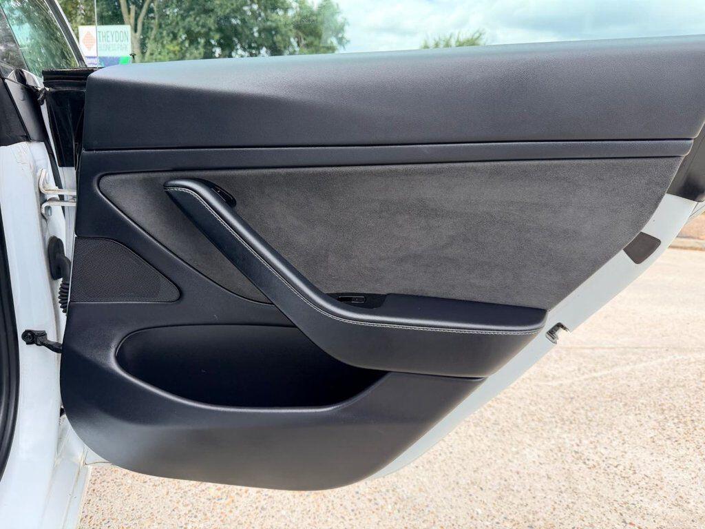 Tesla Model 3 view 18