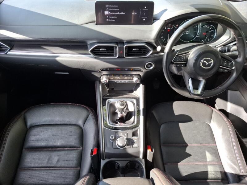 Mazda CX-5 view 3