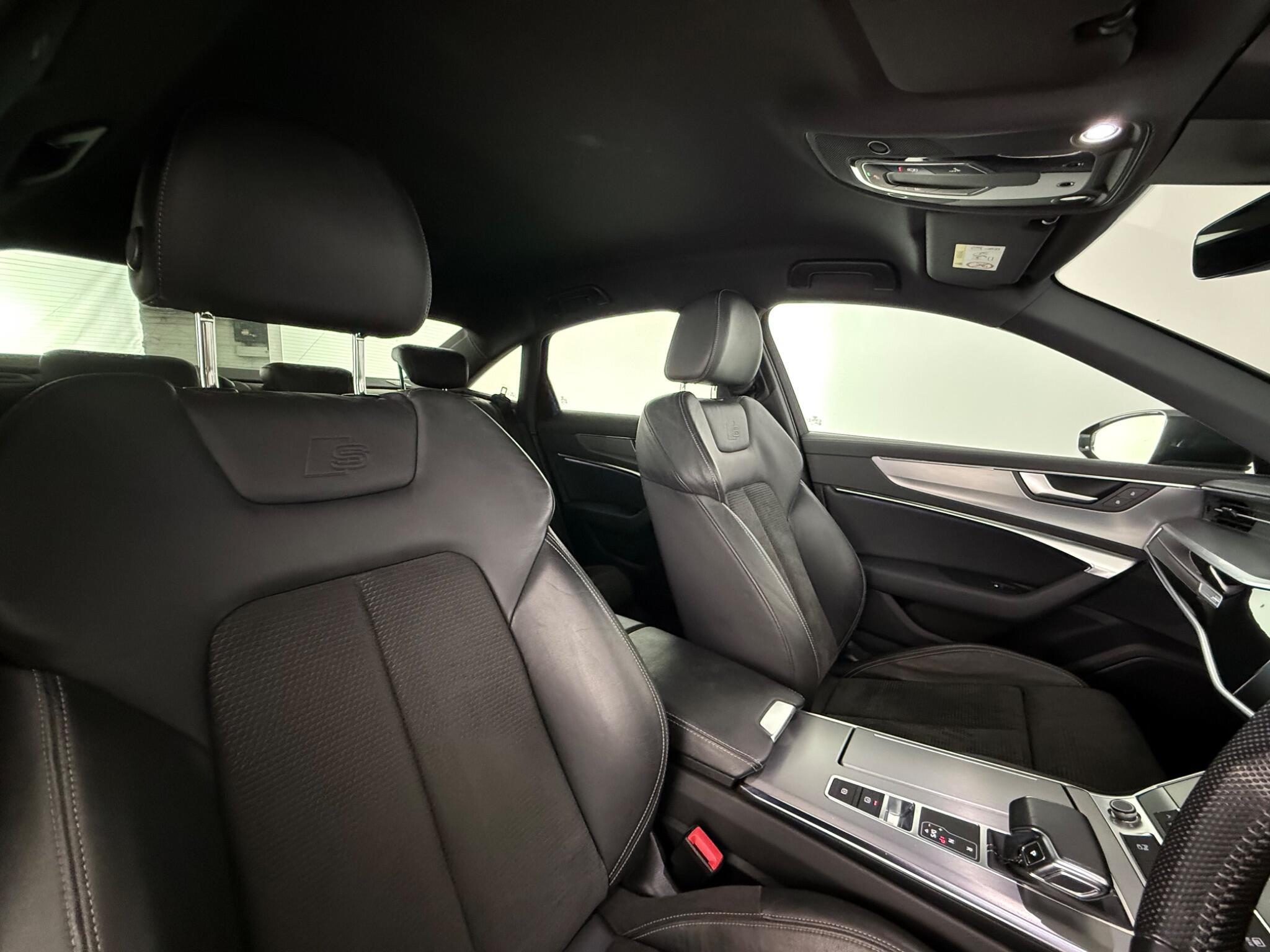 Audi A6 view 30