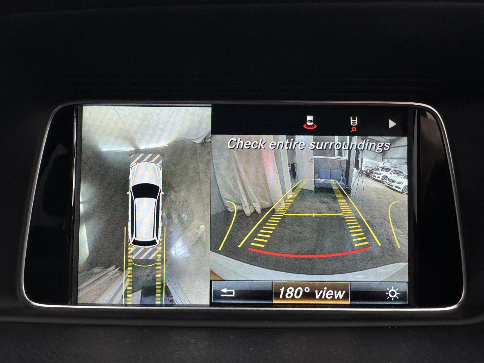 Mercedes-Benz E Class view 65