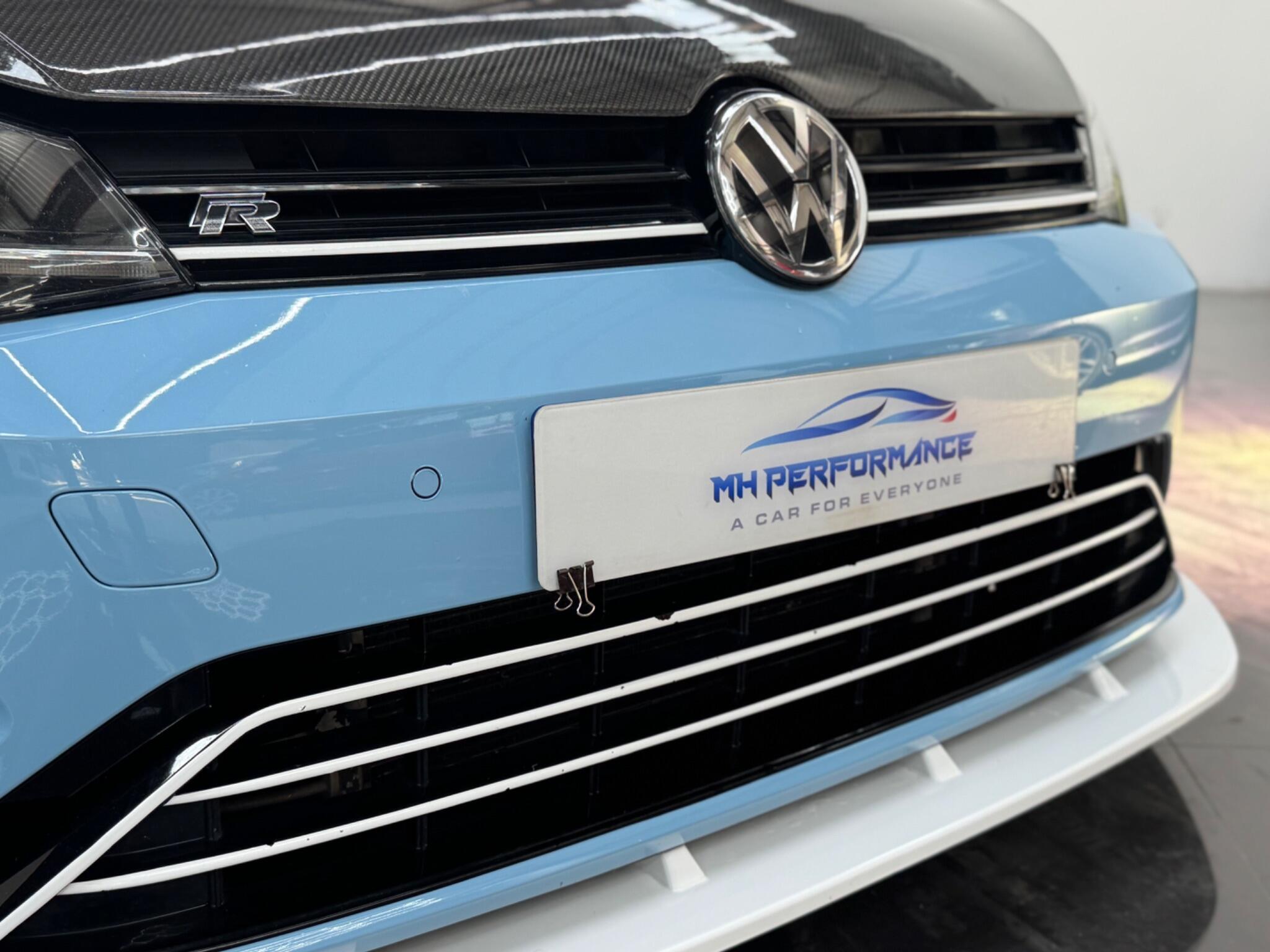 Volkswagen Golf view 60