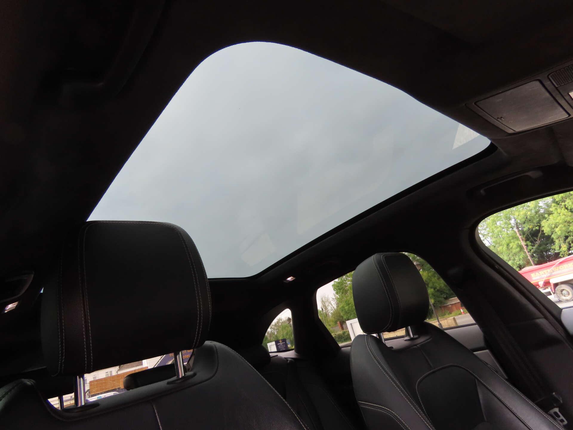 Jaguar F-Pace view 15