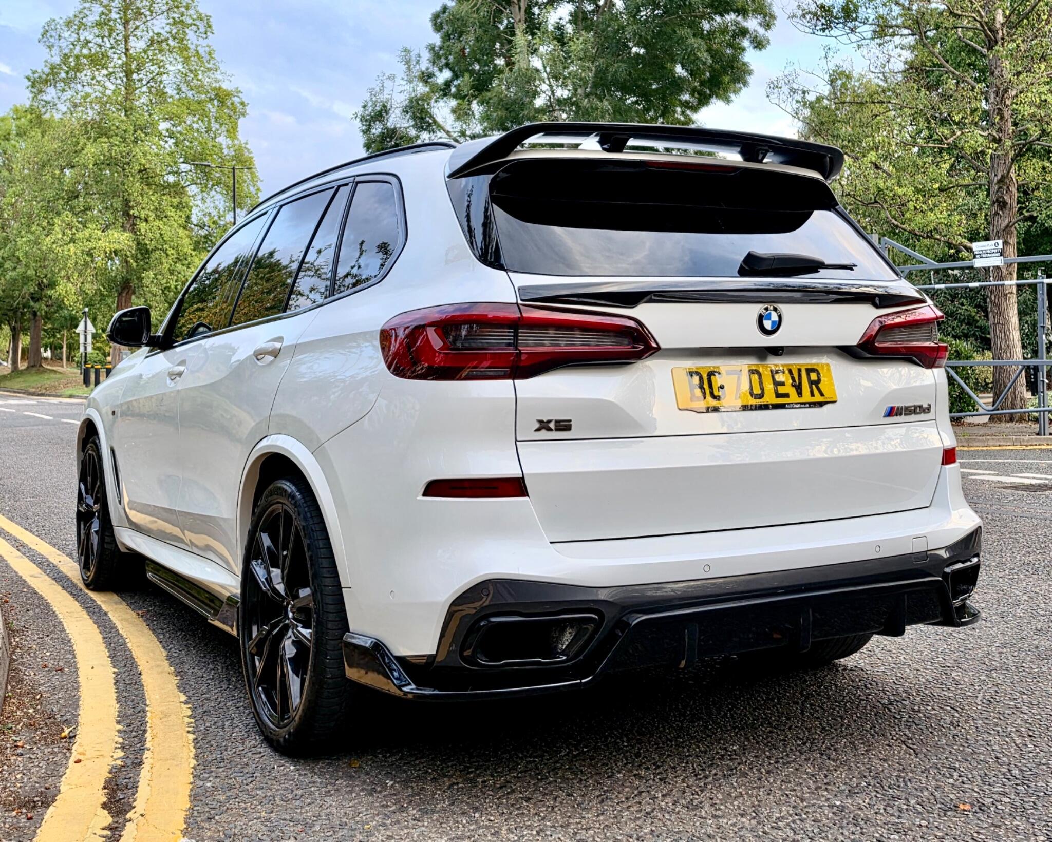 BMW X5 view 20