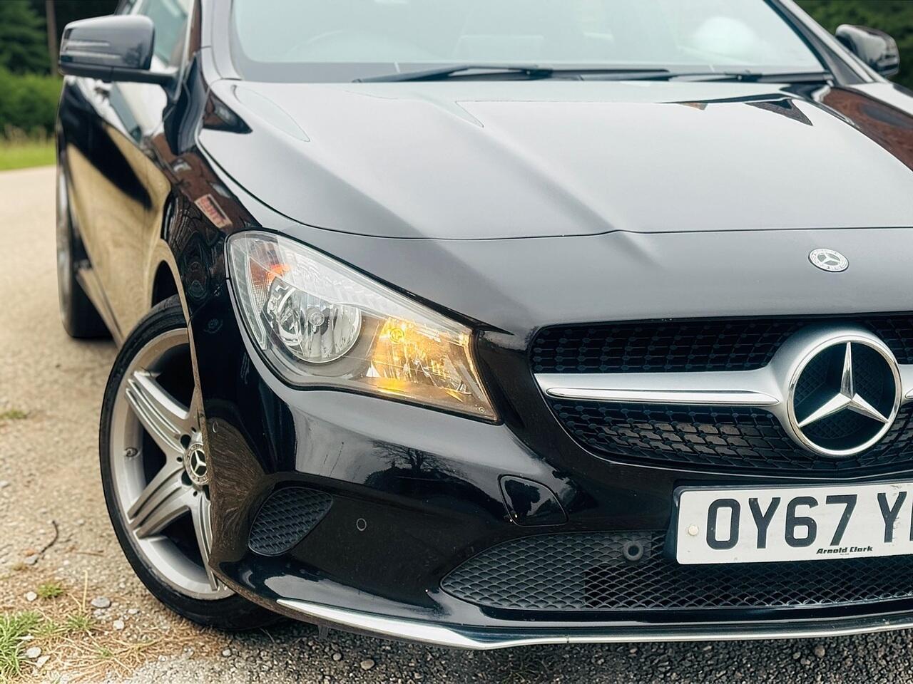 Mercedes-Benz Cla view 27