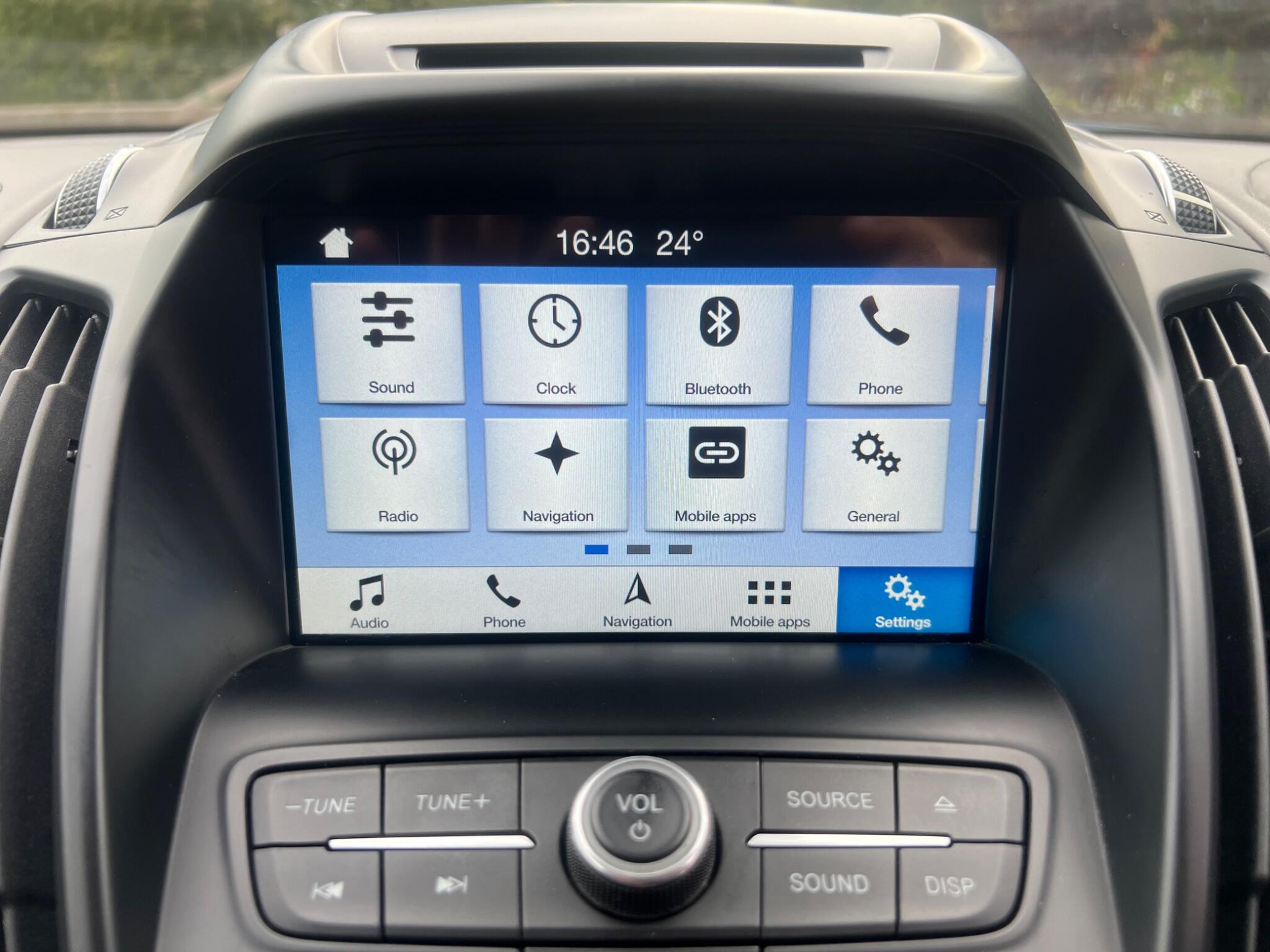 Ford Kuga view 36