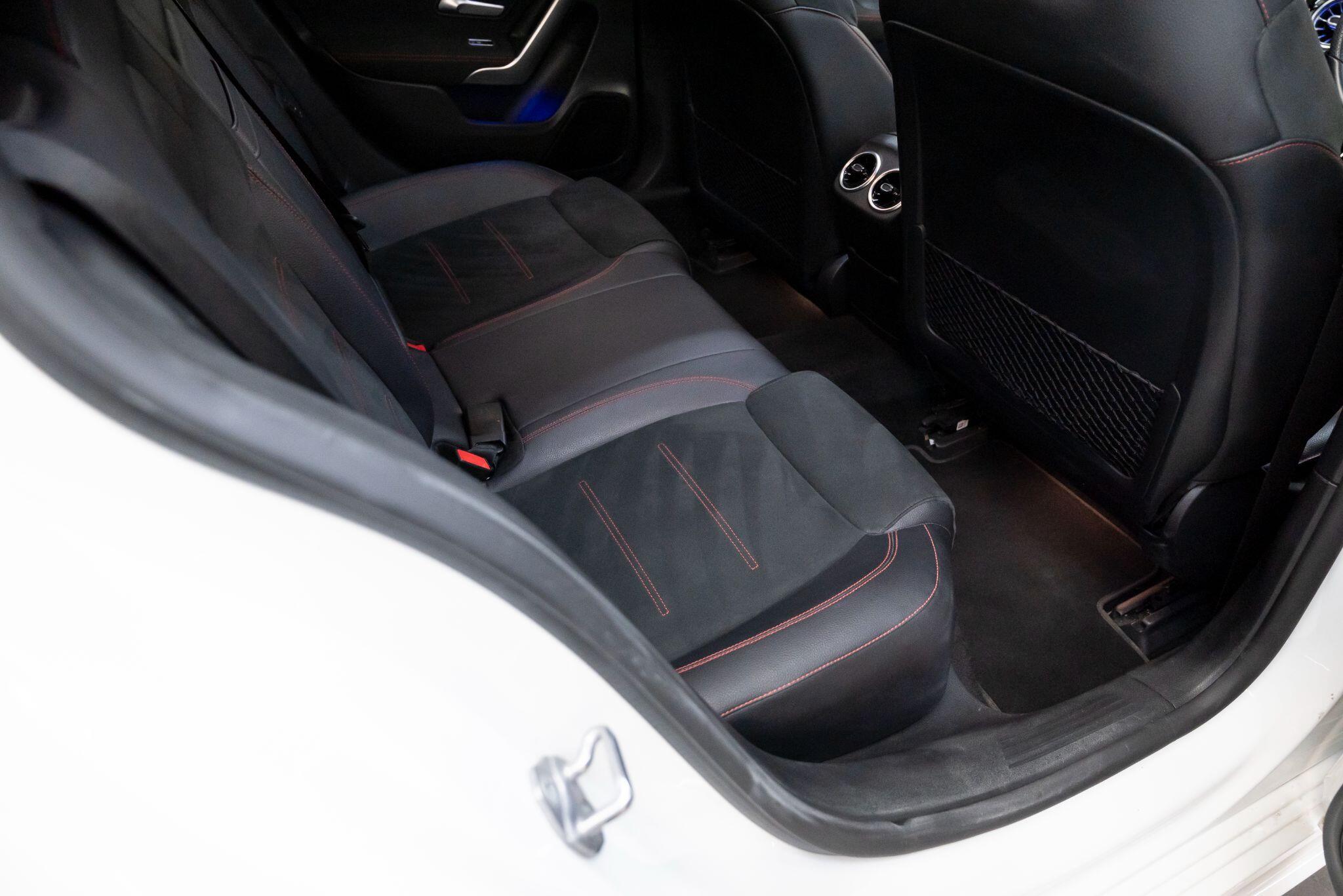 Mercedes-Benz A-Class view 28