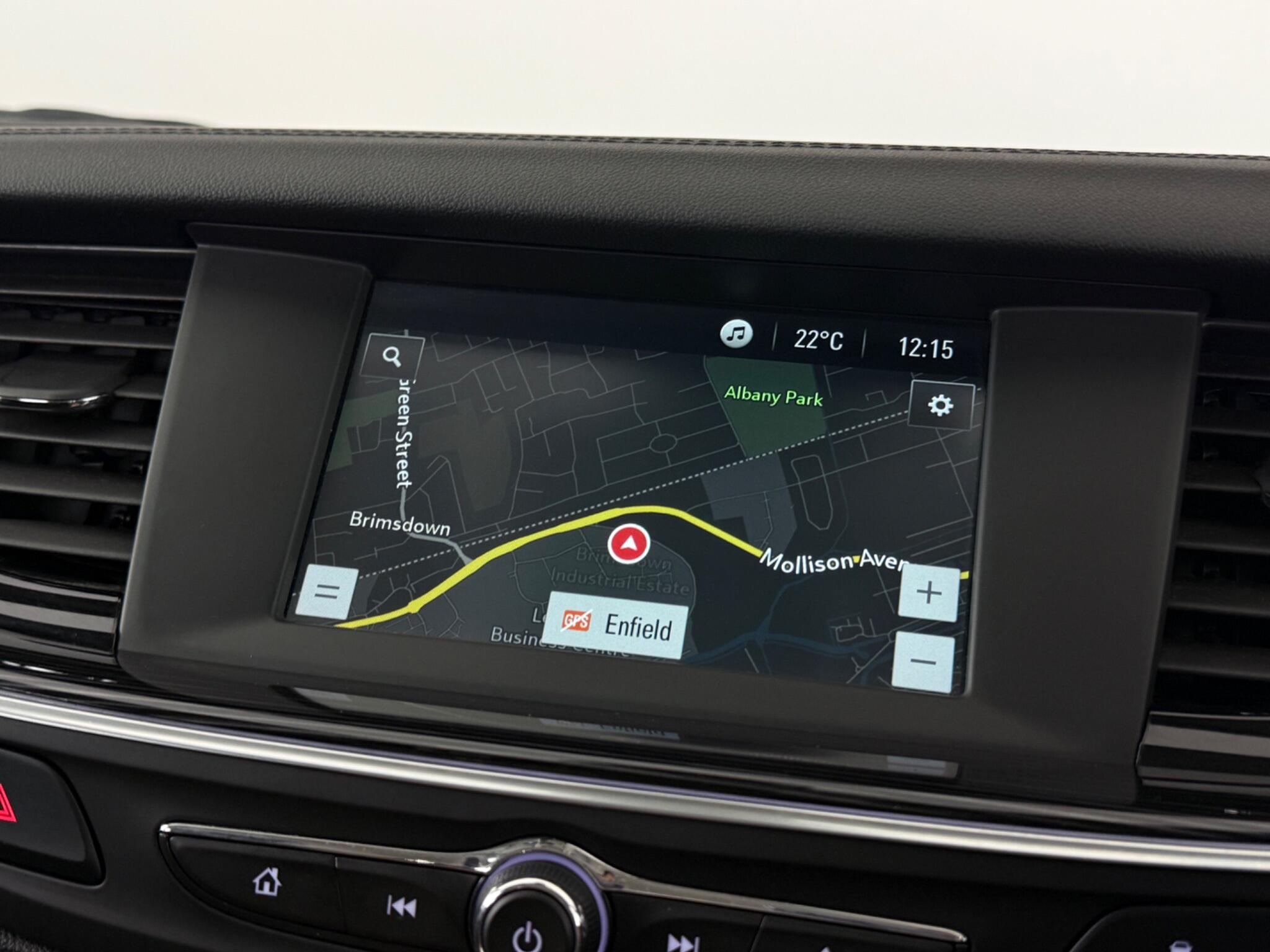 Vauxhall Insignia view 23