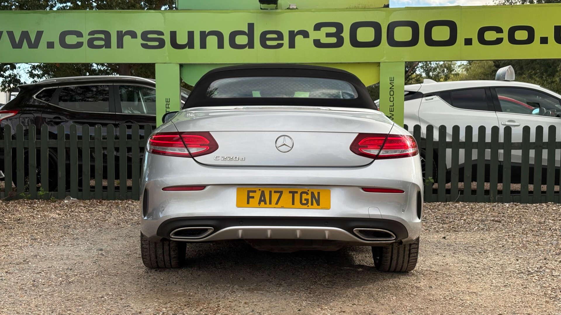 Mercedes-Benz C-Class view 6