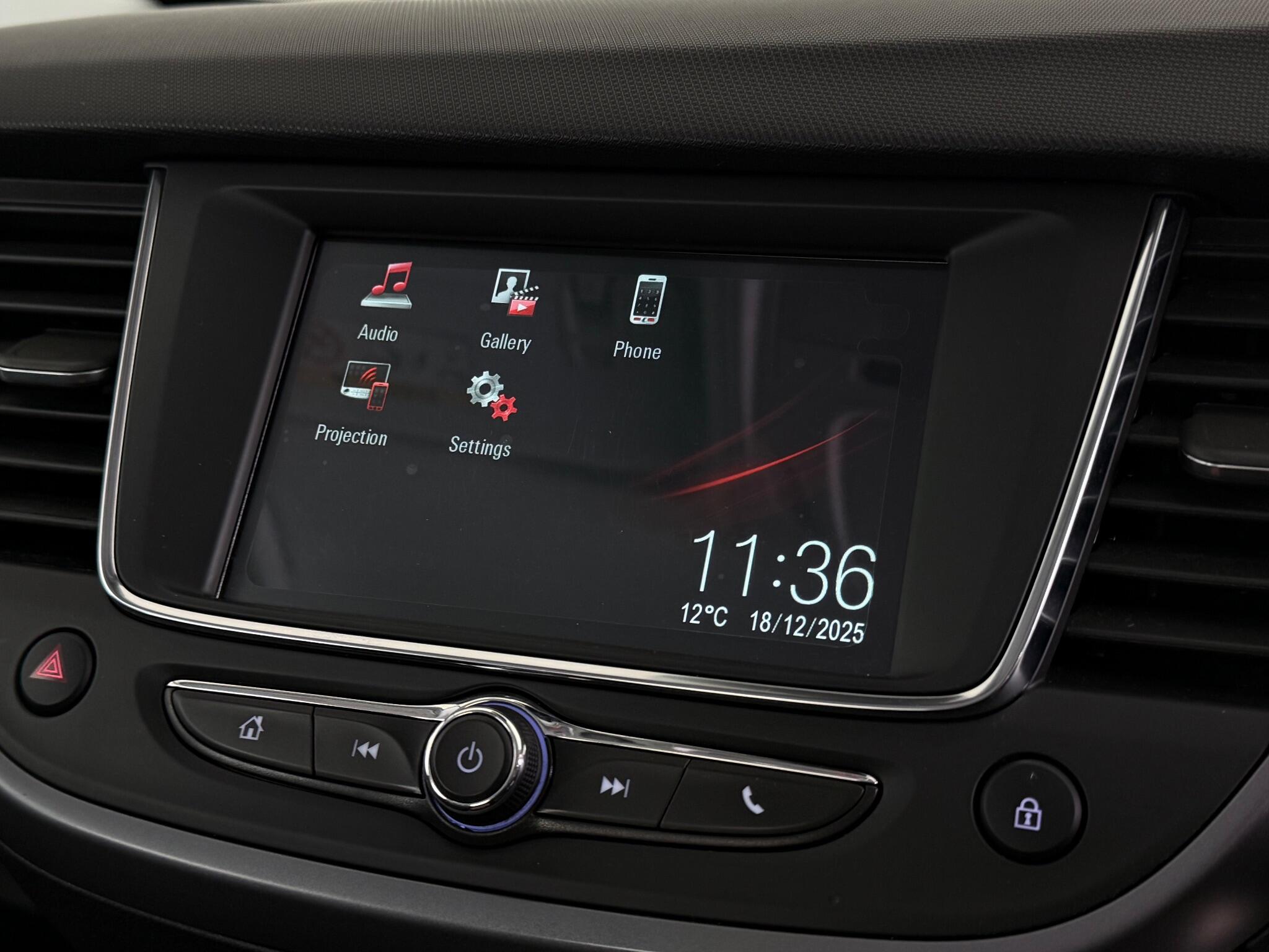 Vauxhall Crossland view 21