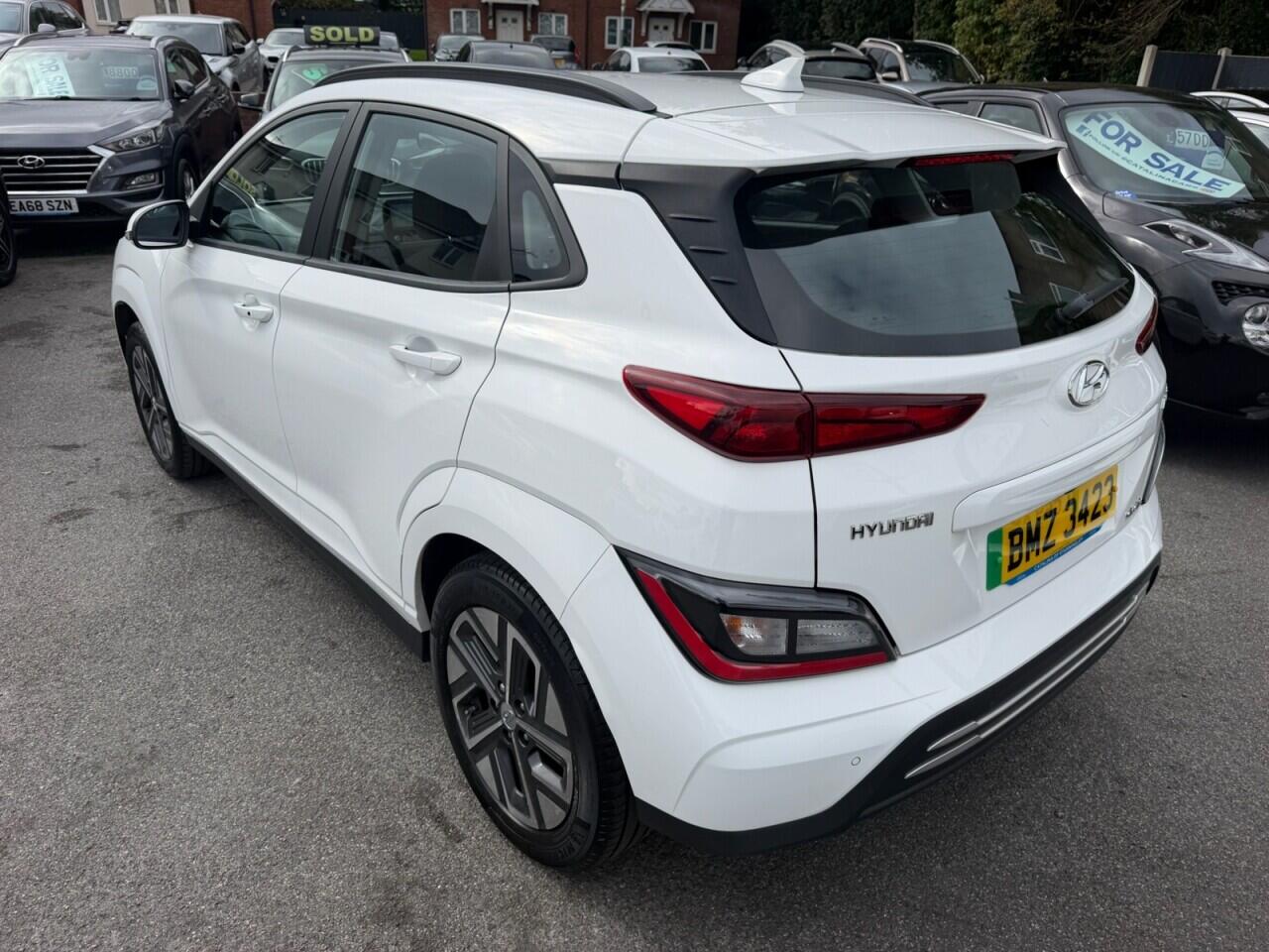 Hyundai Kona view 6