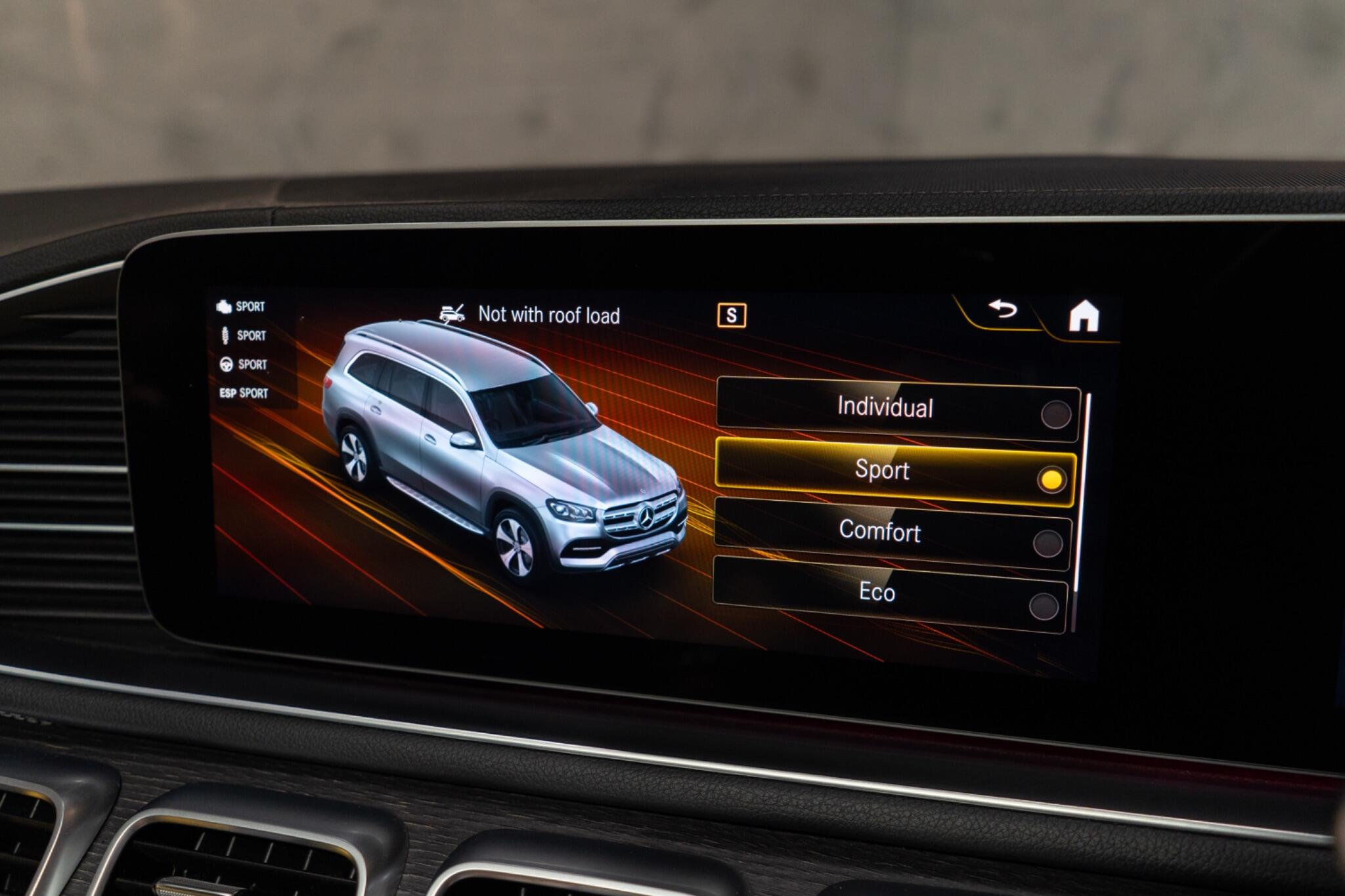 Mercedes-Benz GLS view 33