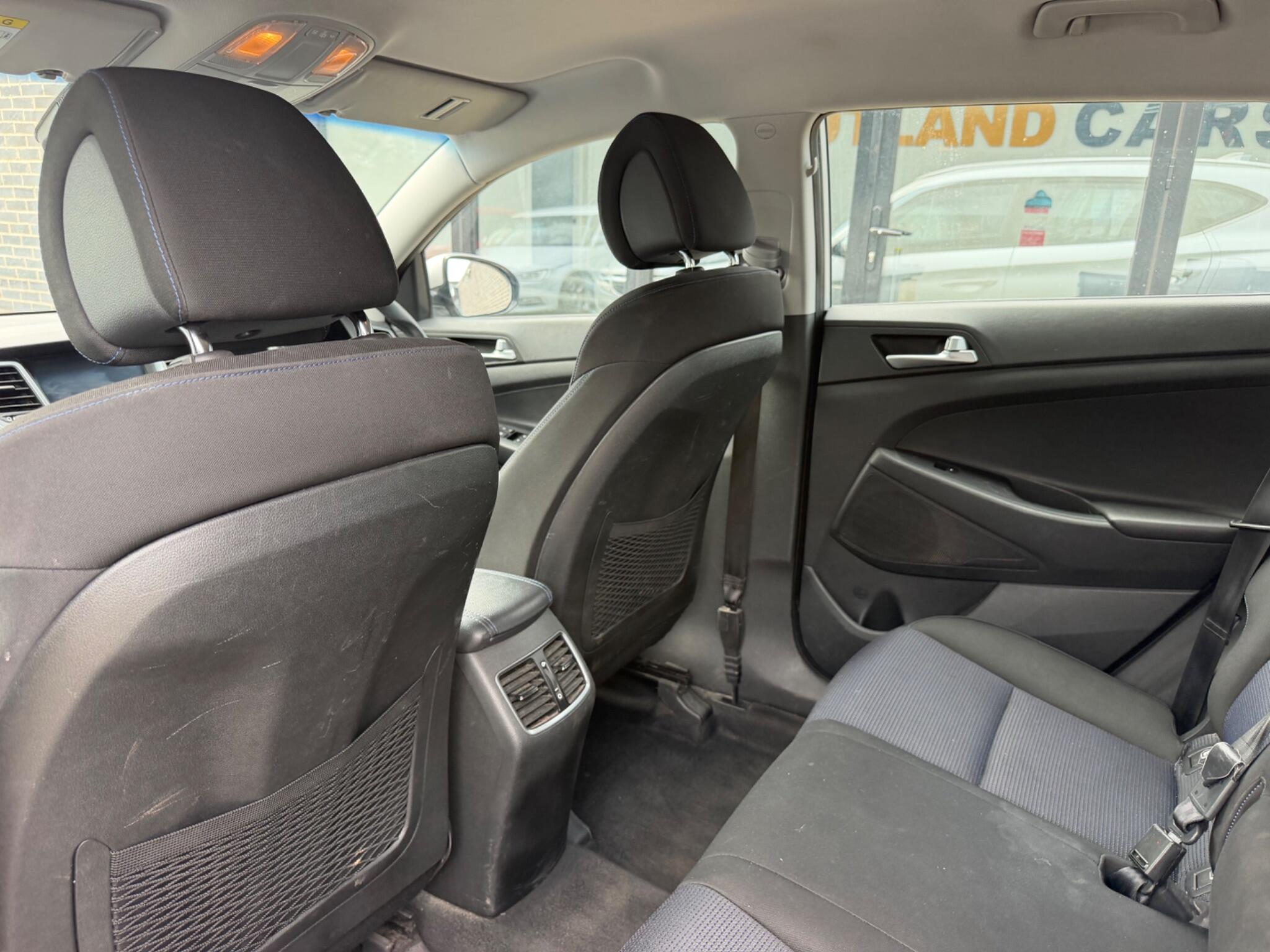 Hyundai Tucson view 26