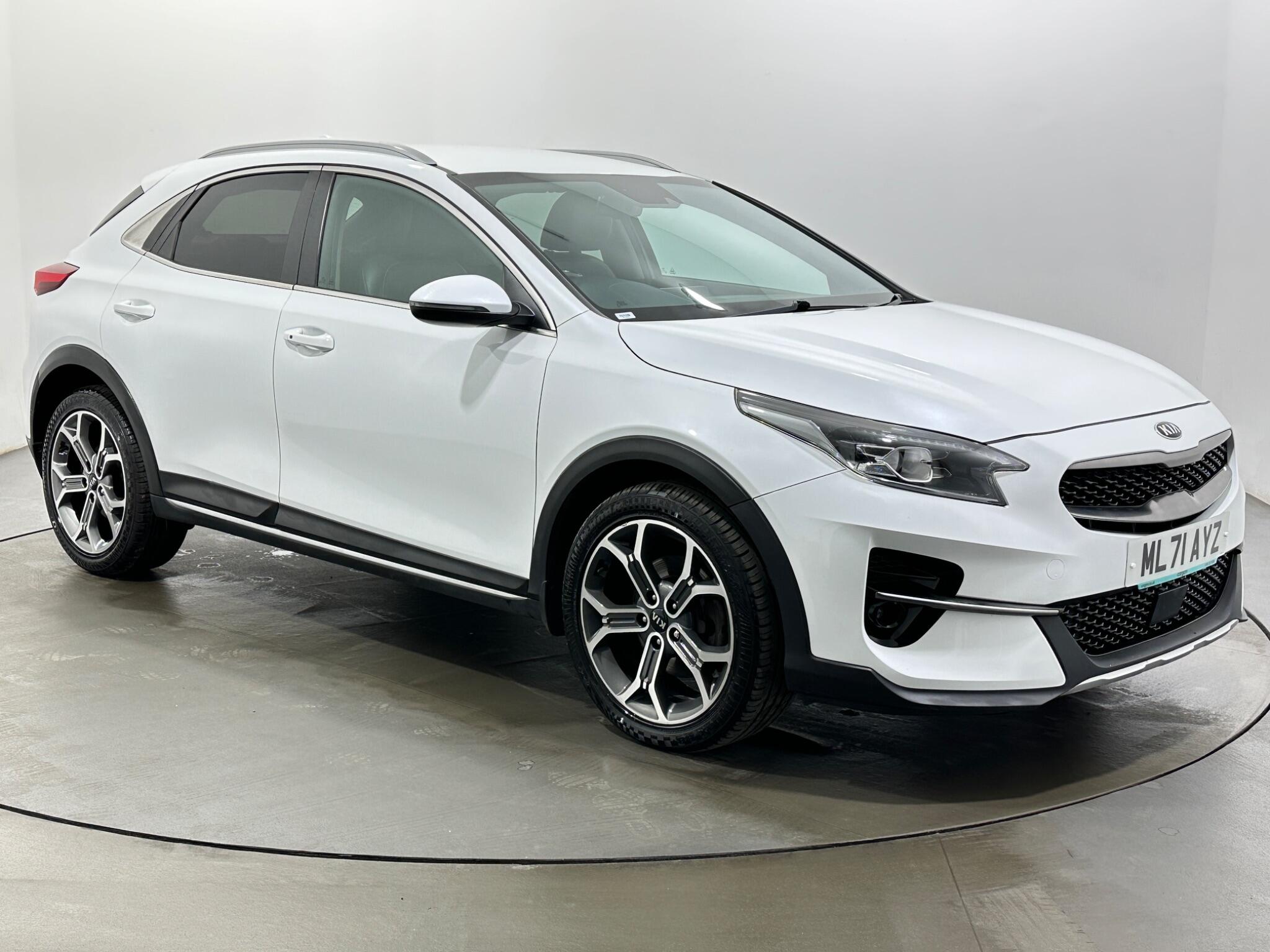 2021 Kia Xceed in White for sale