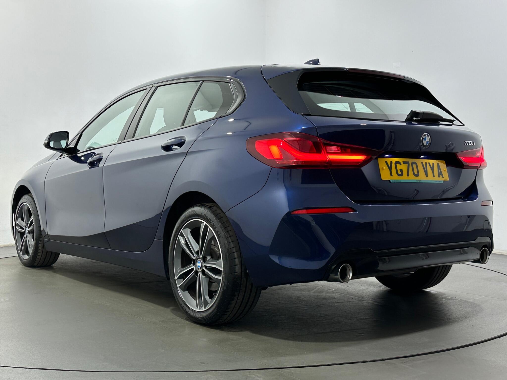 BMW 1 Series view 49