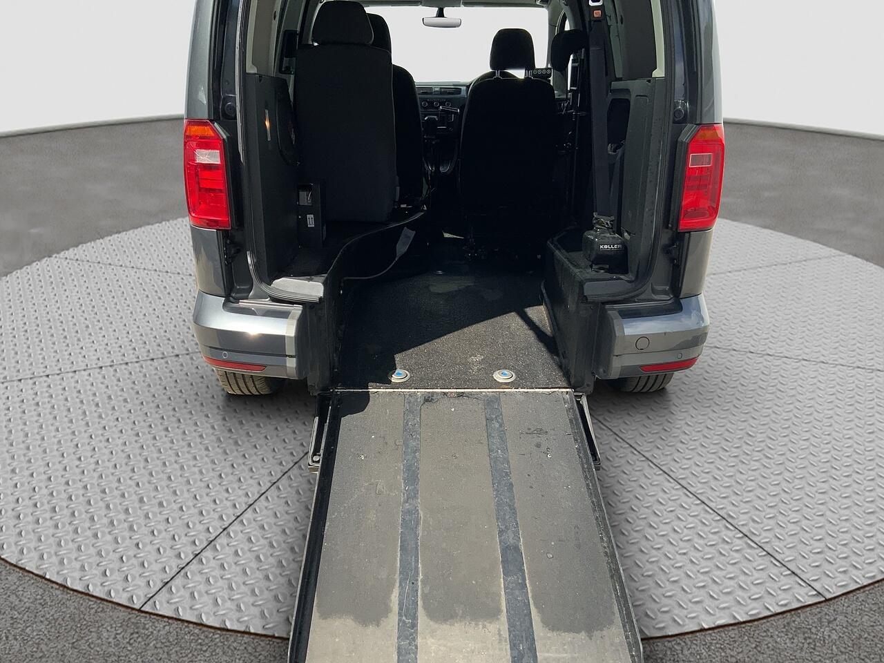 Volkswagen Caddy Life view 15