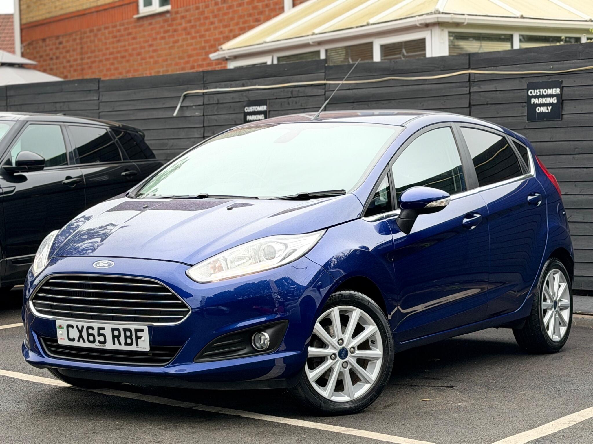 Ford Fiesta view 11