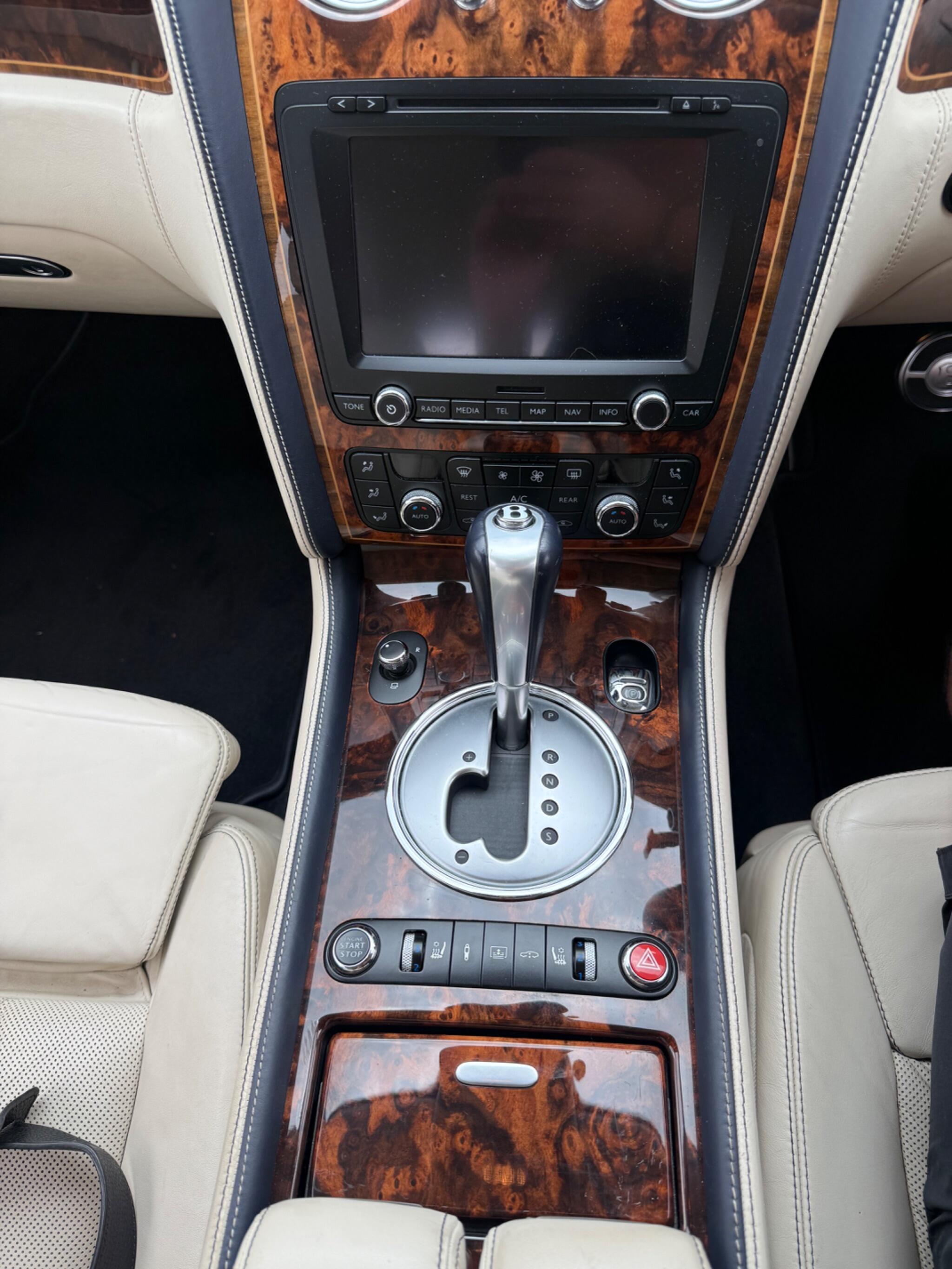 Bentley Continental view 72