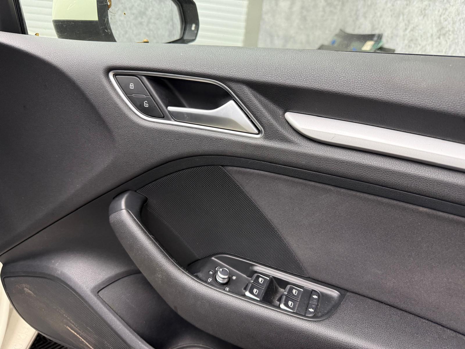 Audi A3 view 23