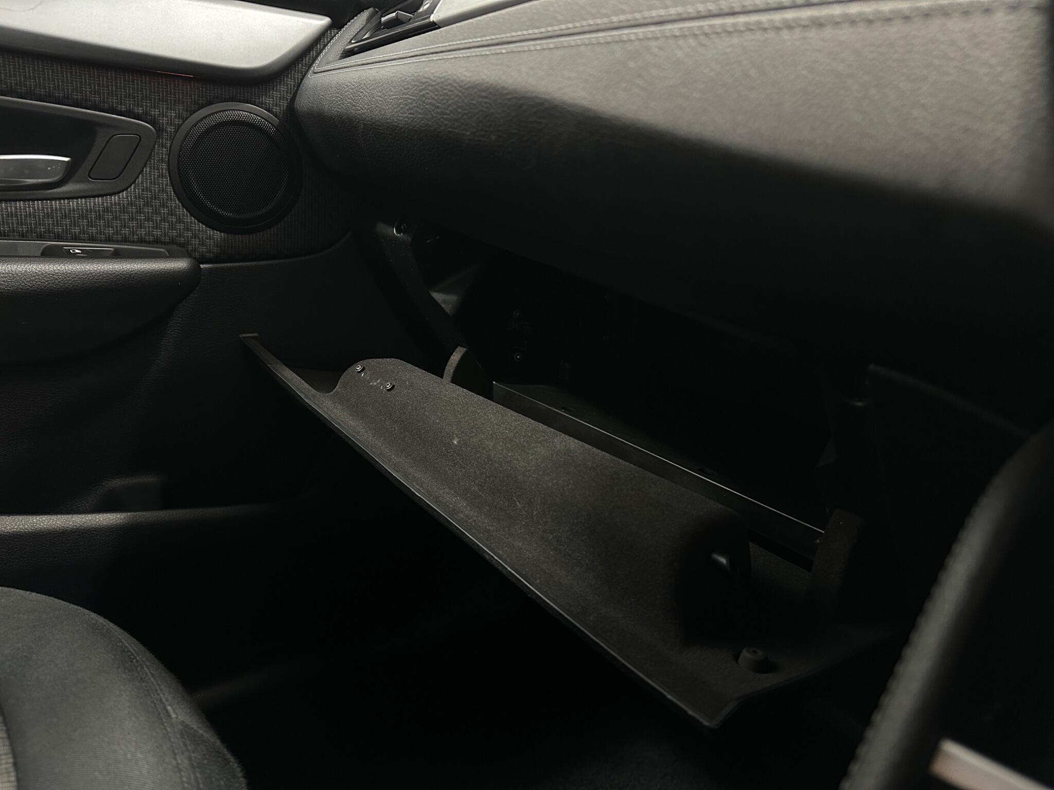 BMW 2 Series view 27