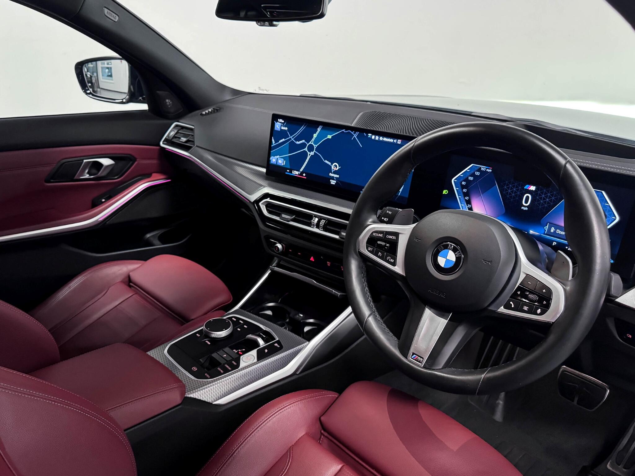 BMW 3 Series view 23
