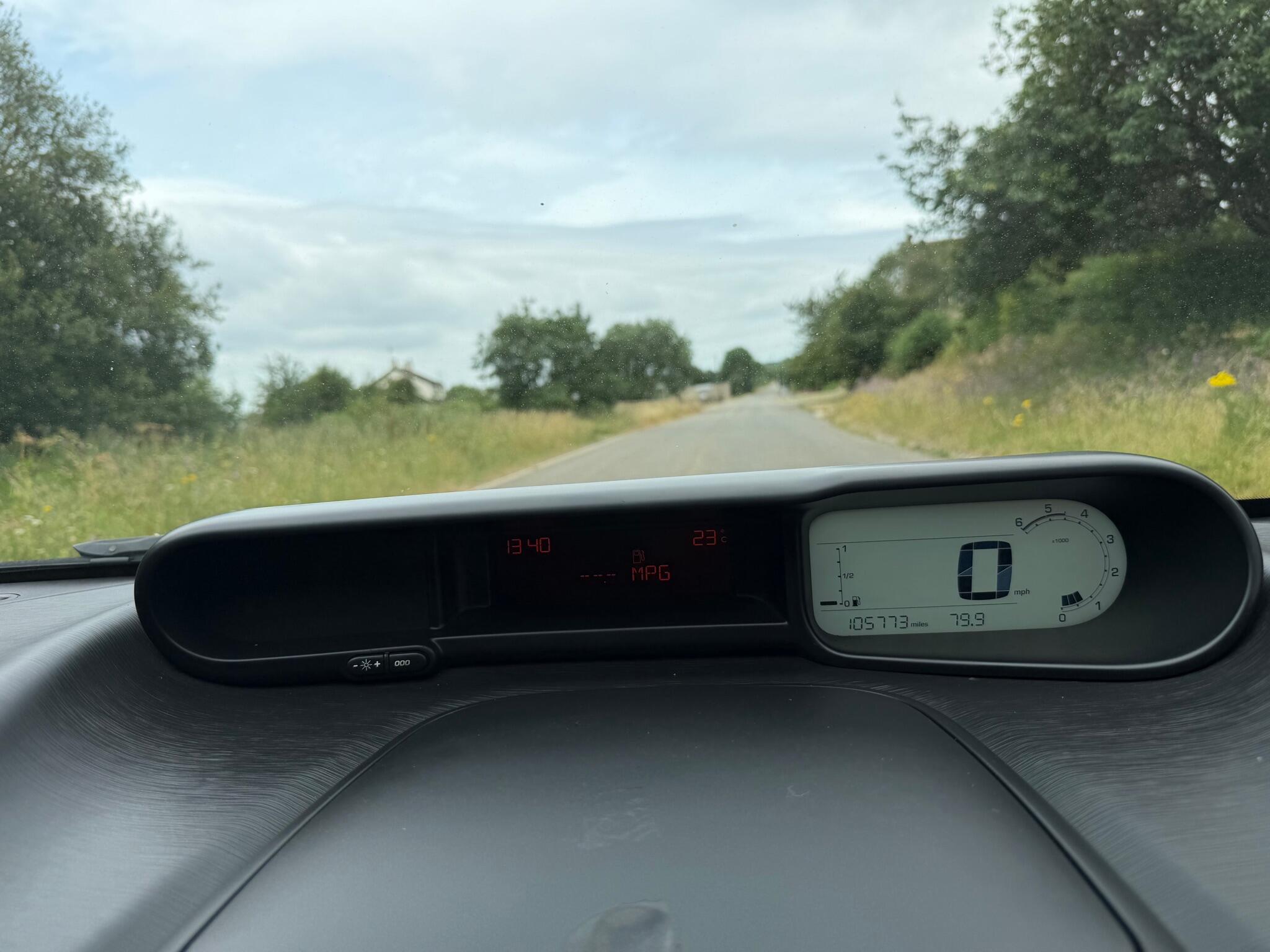 Citroen C3 Picasso view 24